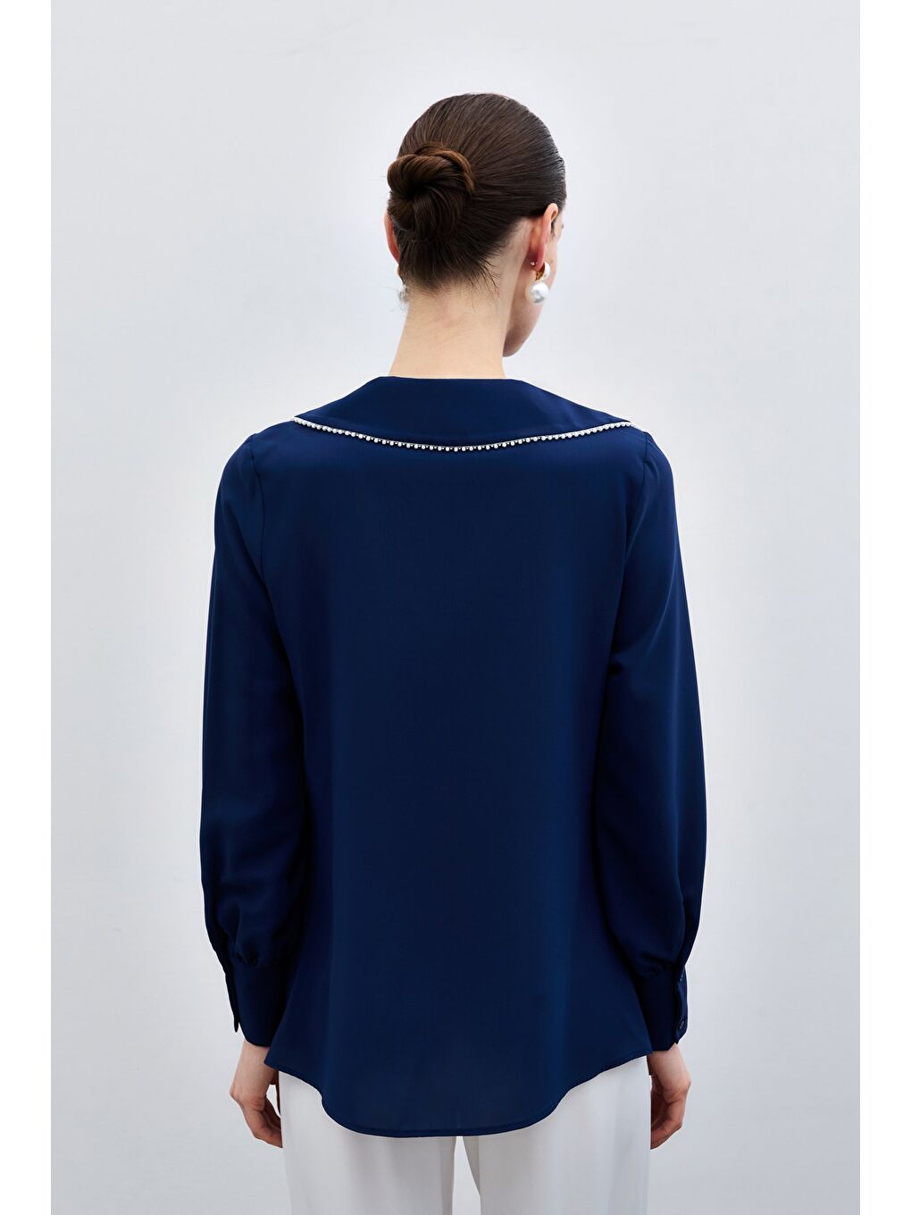 Degaje Yaka İncili Salaş Bluz - Lacivert-3