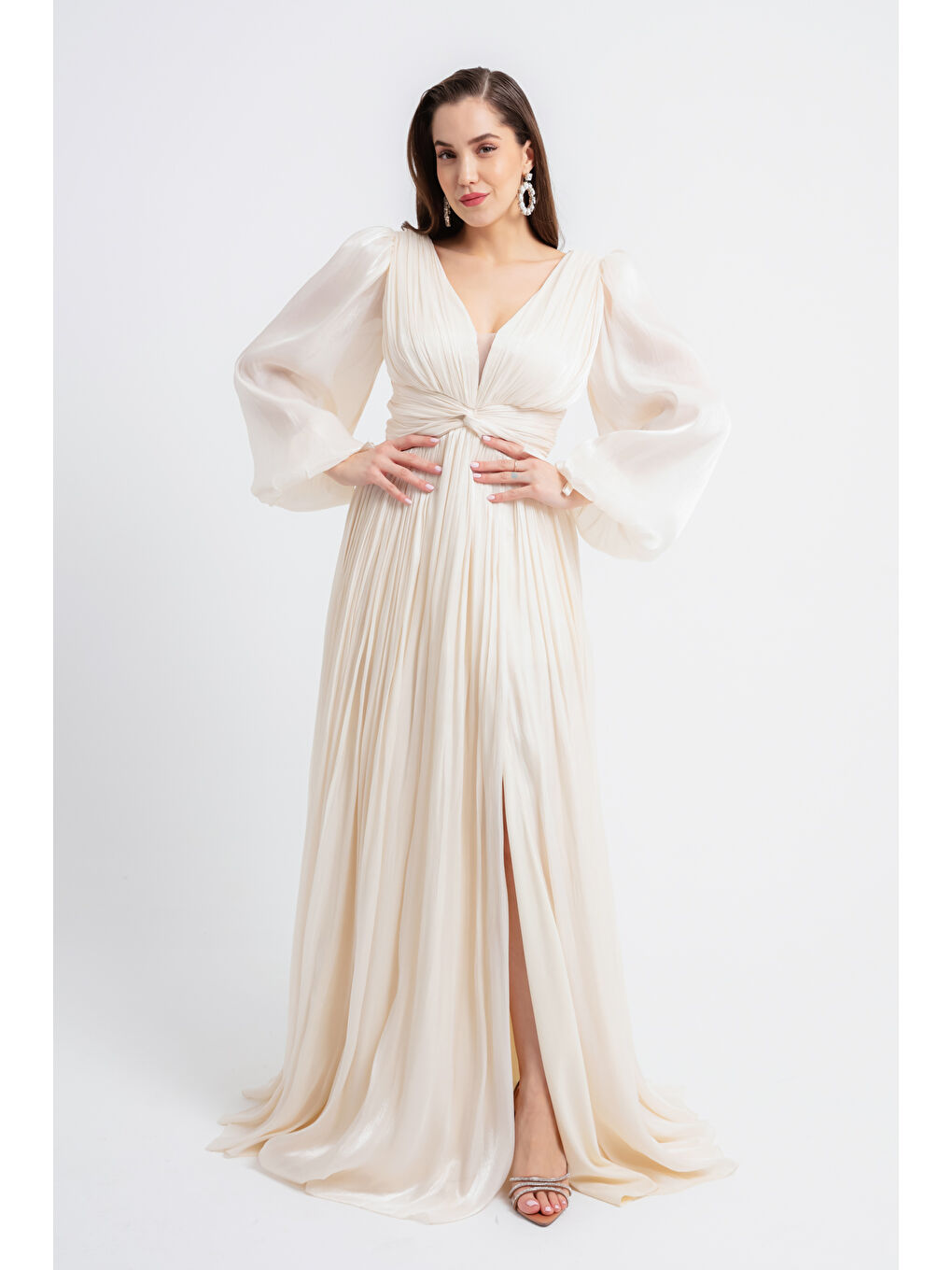 Kadın Bej V Yaka Yırtmaçlı Uzun Abiye Elbise-3