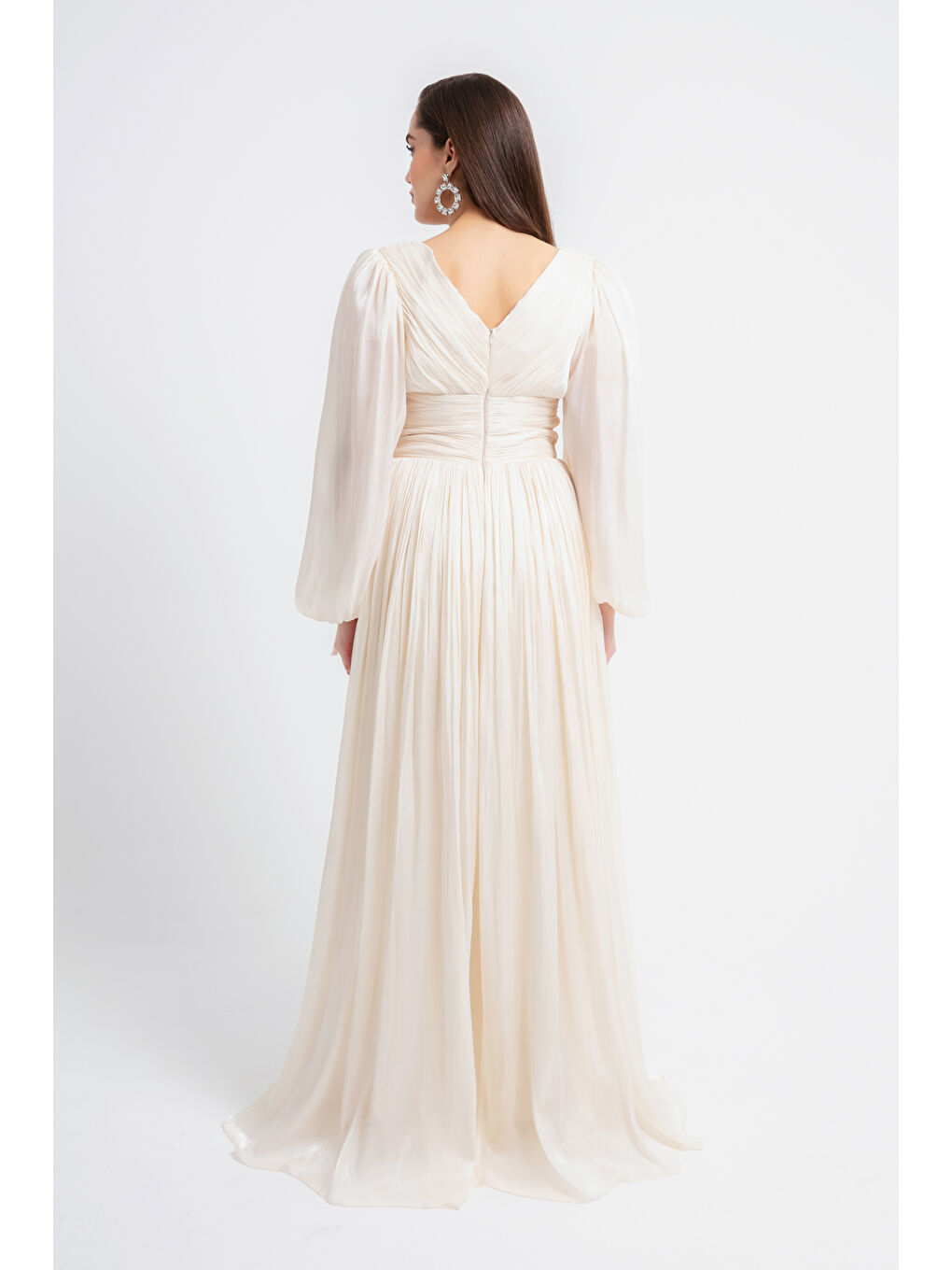 Kadın Bej V Yaka Yırtmaçlı Uzun Abiye Elbise-4