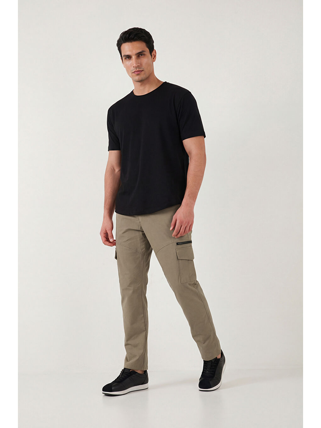 Bej Regular Fit Normal Bel Cep Detaylı Pantolon 693150-3