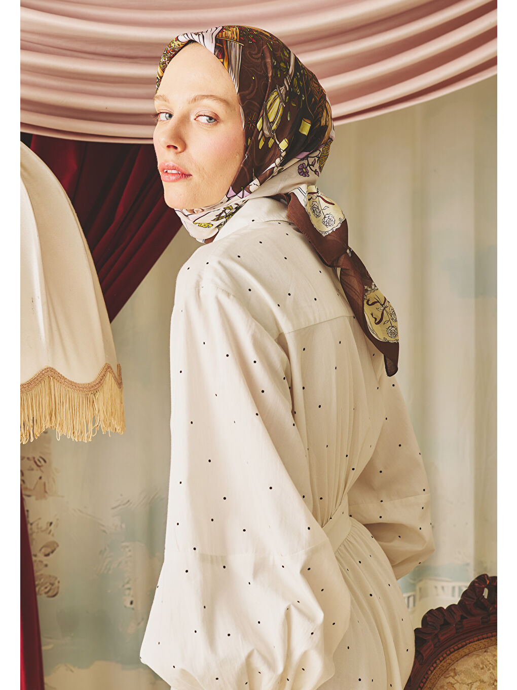 Kahverengi ENCHANTED MELODY DESEN FLOŞ VİSKON EŞARP COFFEE CREAM