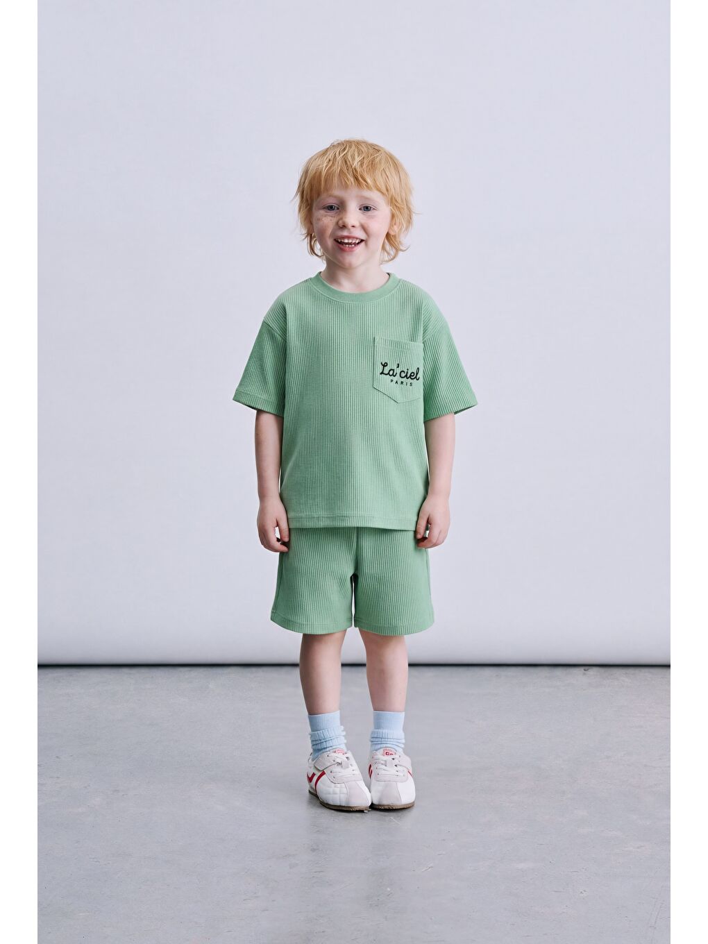 Unisex Çocuk Pamuklu Yeşil Gofre Tişört Şort Takım - Cepli