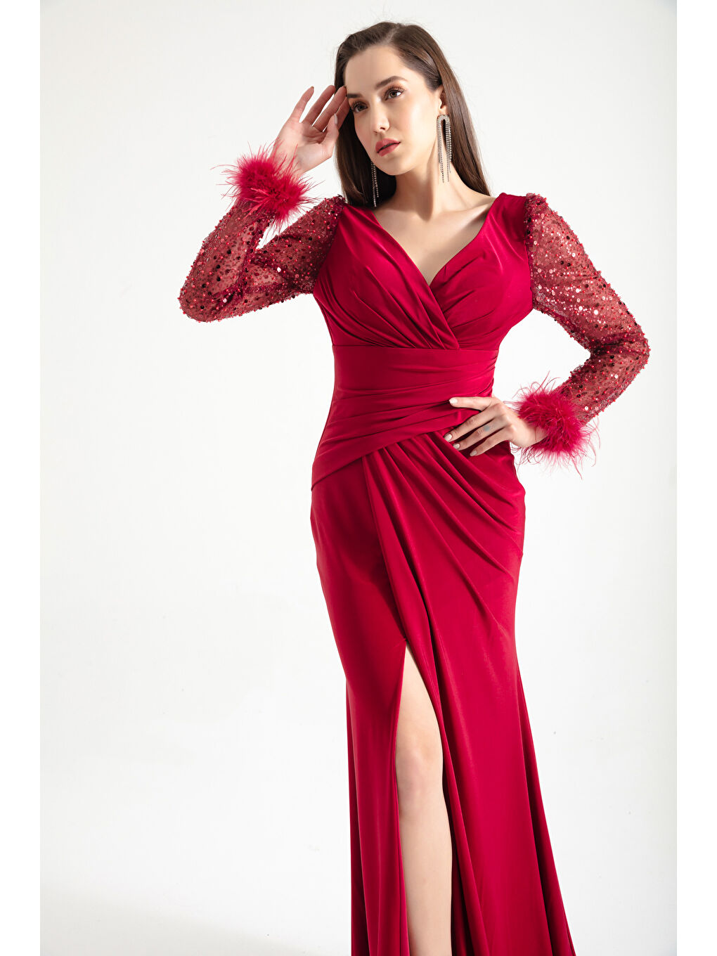 Kadın Bordo V Yaka Kolları Taşlı Yırtmaçlı Uzun Abiye Elbise-2