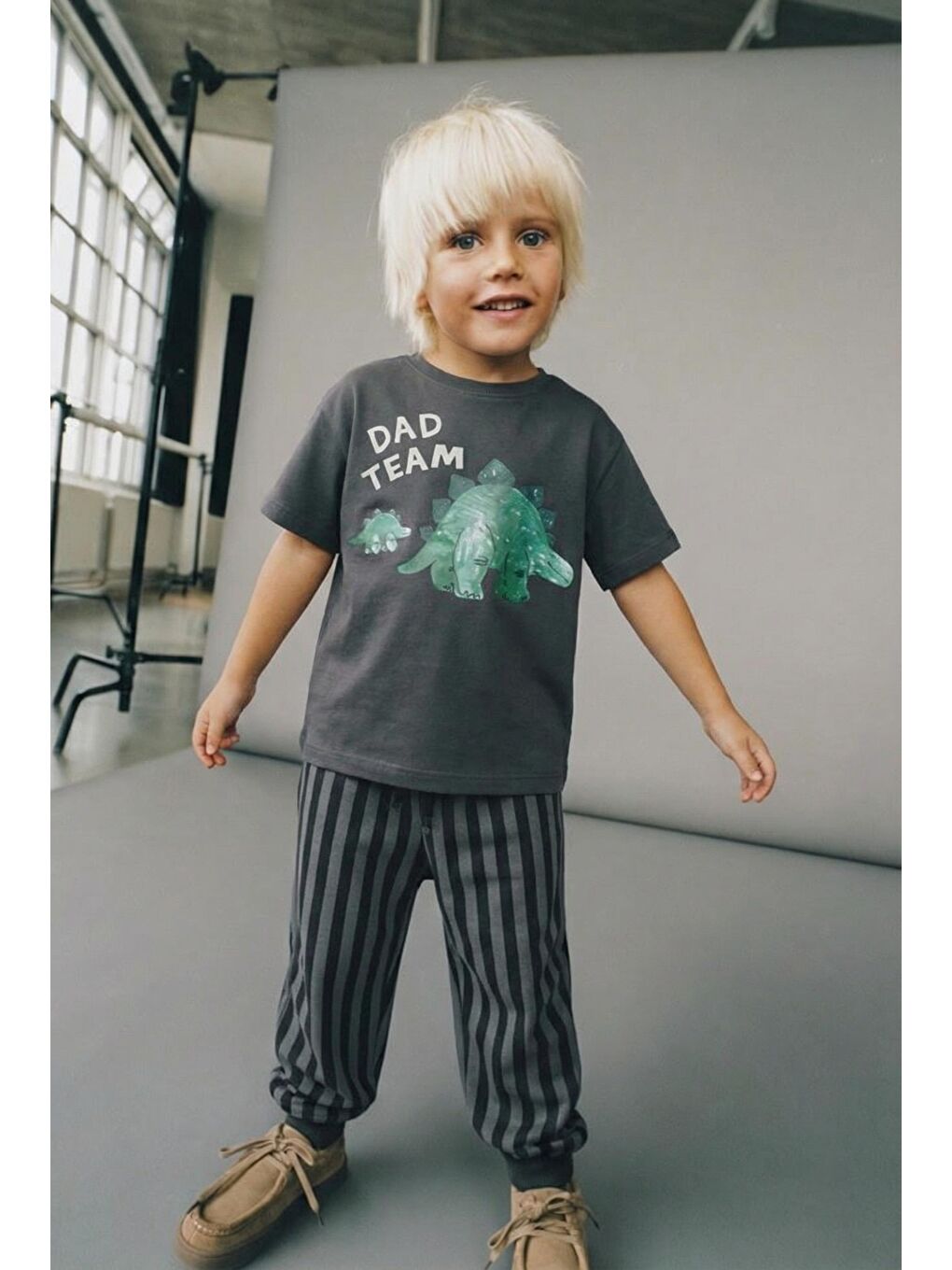 Karışık Erkek Çocuk Pamuklu Antrasit Baskılı T-Shirt Ve Eşofman 2'Li Takım