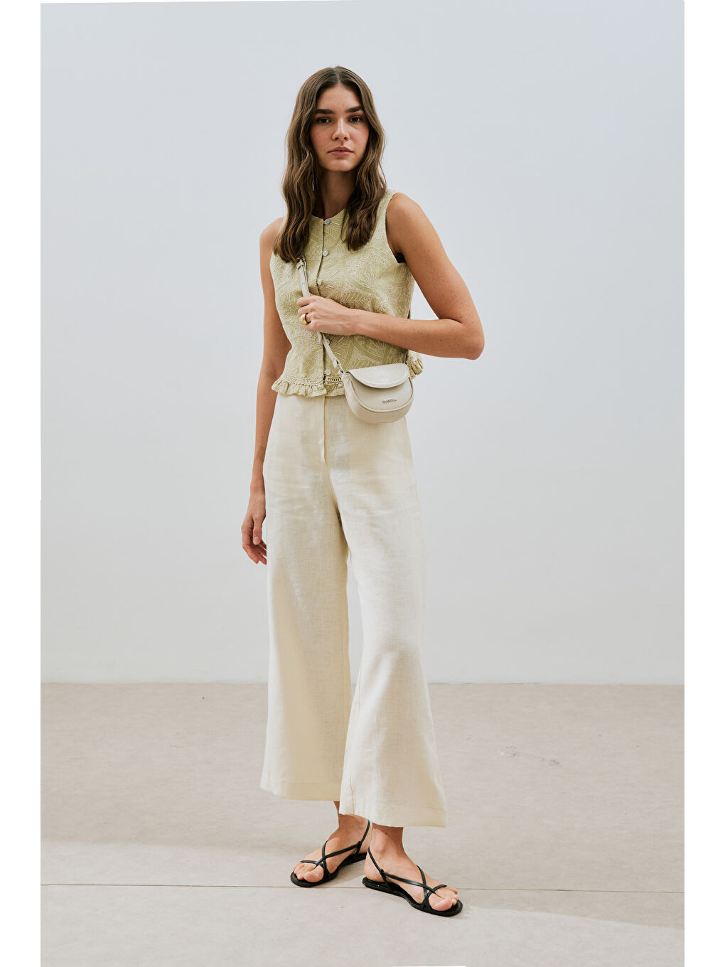 Dokulu Nakışlı Yelek Soft Yeşil-2