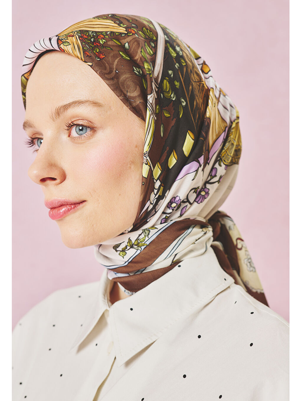 Kahverengi ENCHANTED MELODY DESEN FLOŞ VİSKON EŞARP COFFEE CREAM-2