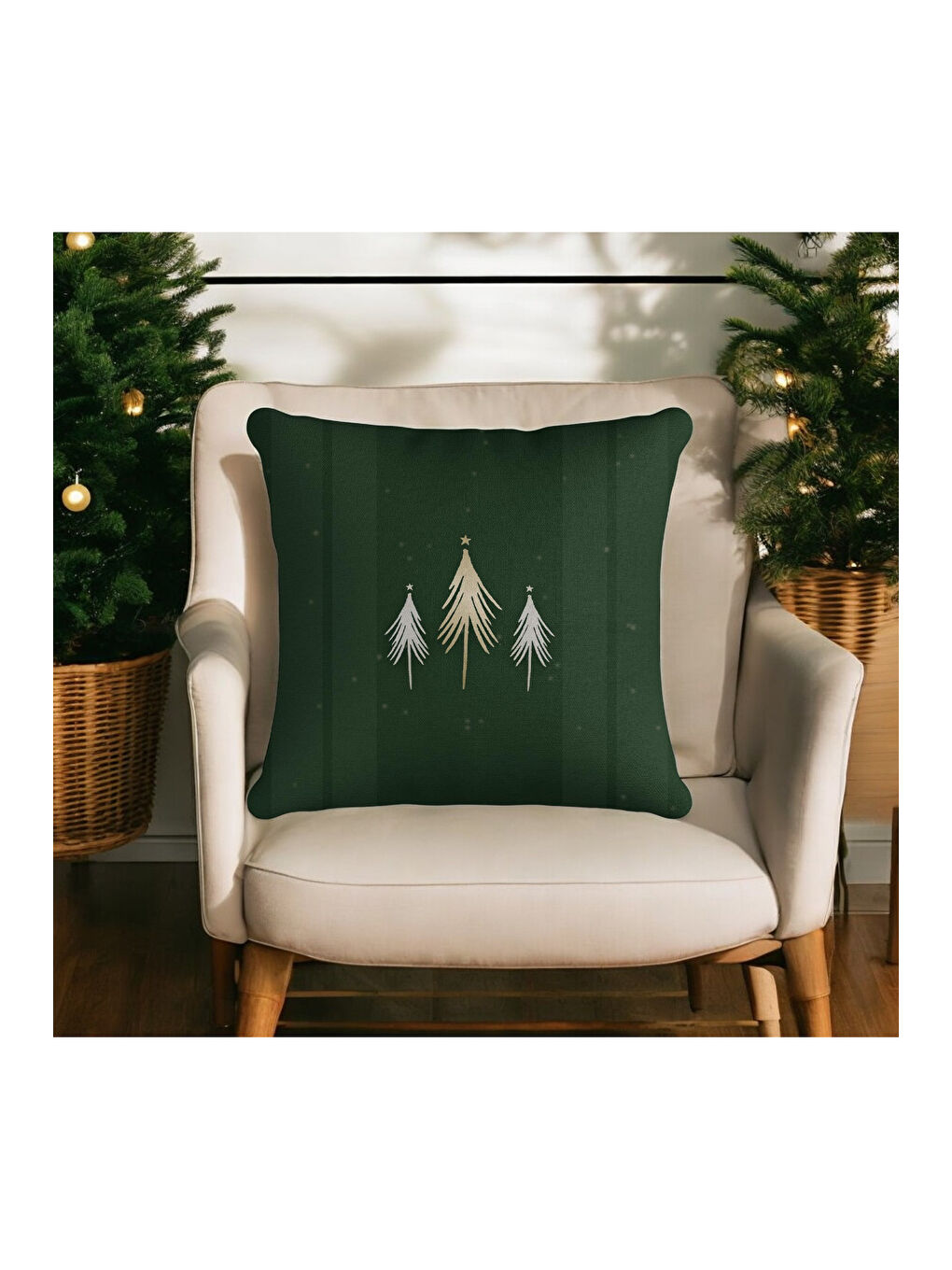 Yılbaşı Temalı 3 Çam Ağacı  Desenli Dekoratif  Kırlent Kılıfı - Yeşil 43x43-1