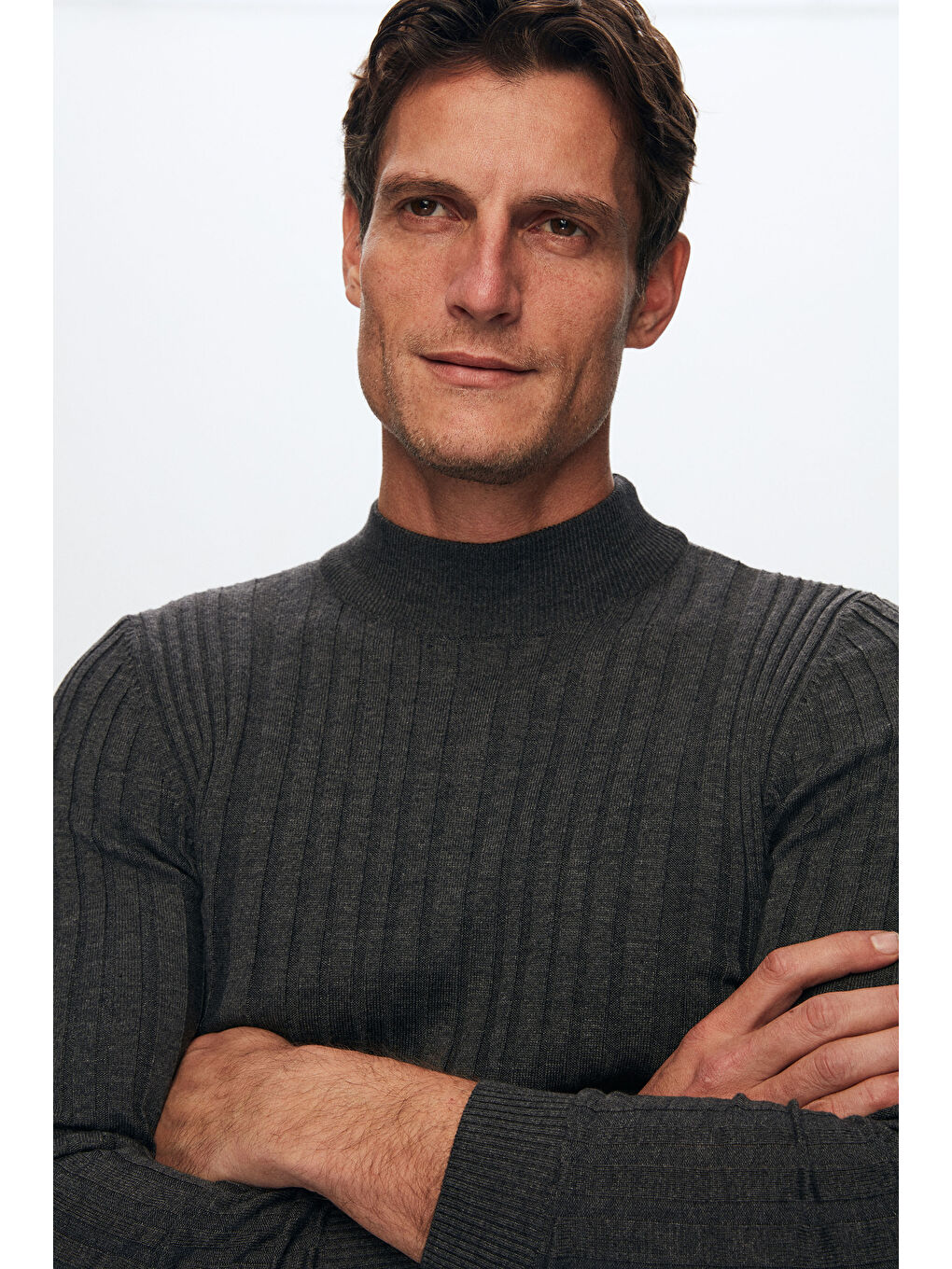 Slim Fit Antrasit Fitilli Fitilli Pamuk Yarım Balıkçı Triko Kazak-1