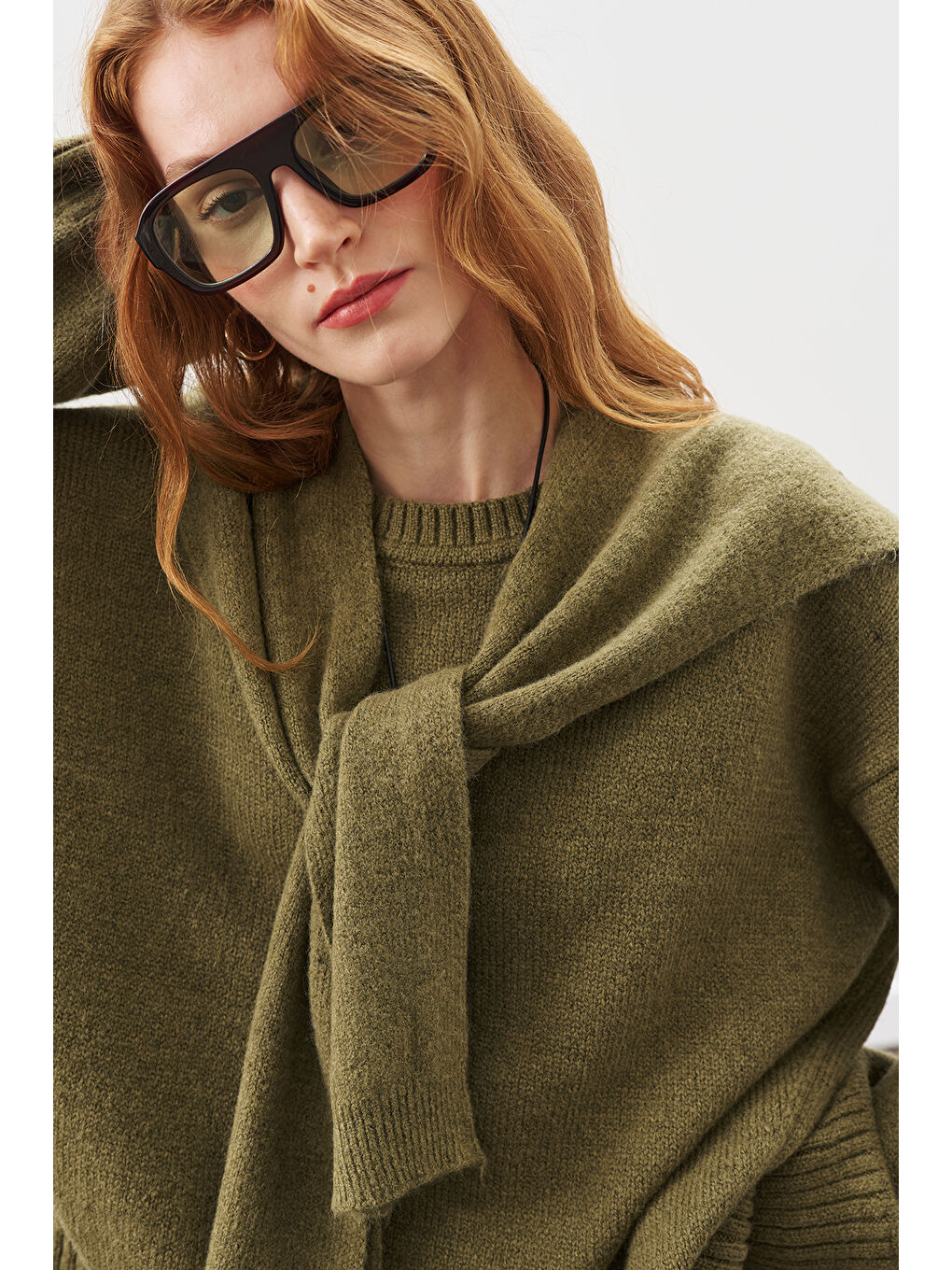 Kare Yaka Bağlamalı Triko Atkı Koyu Yeşil-2