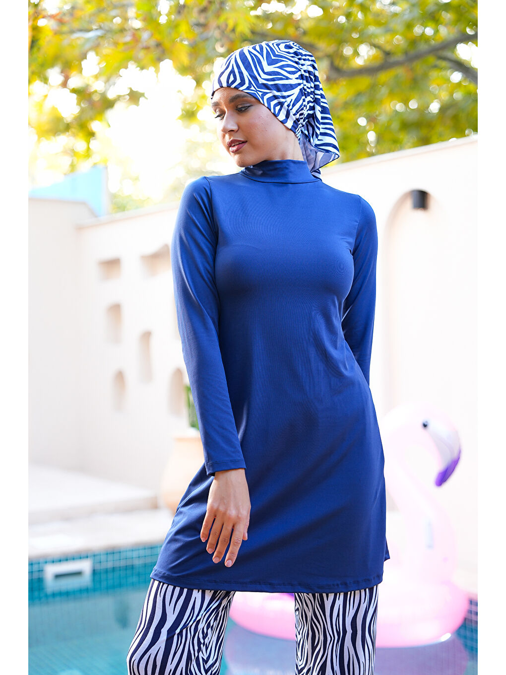 Lacivert Zebra Desenli Bolpaça Fularlı Kapalı Tesettür Mayo 3770-3