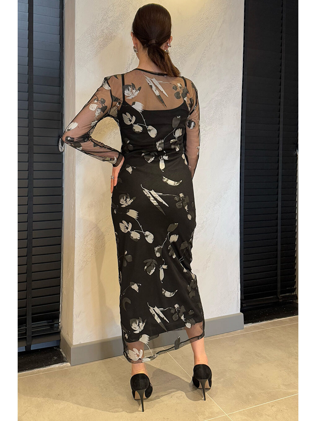 Siyah Kadın İç Astarlı Desenli Tül Elbise-4