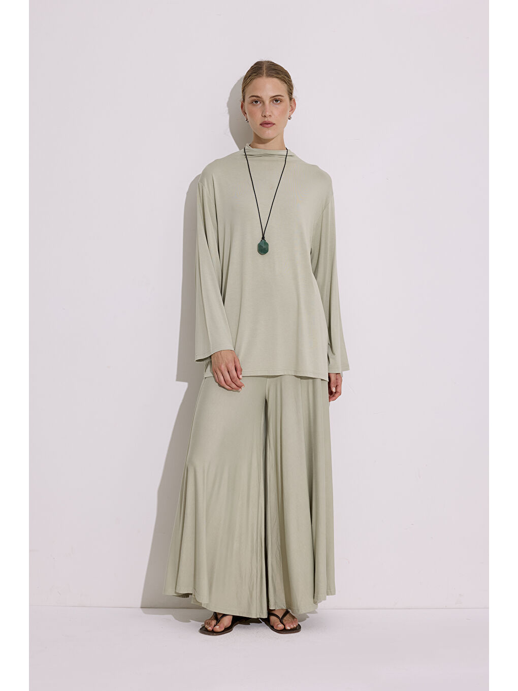 Dökümlü Uzun Kol Bluz Pastel Yeşil-1