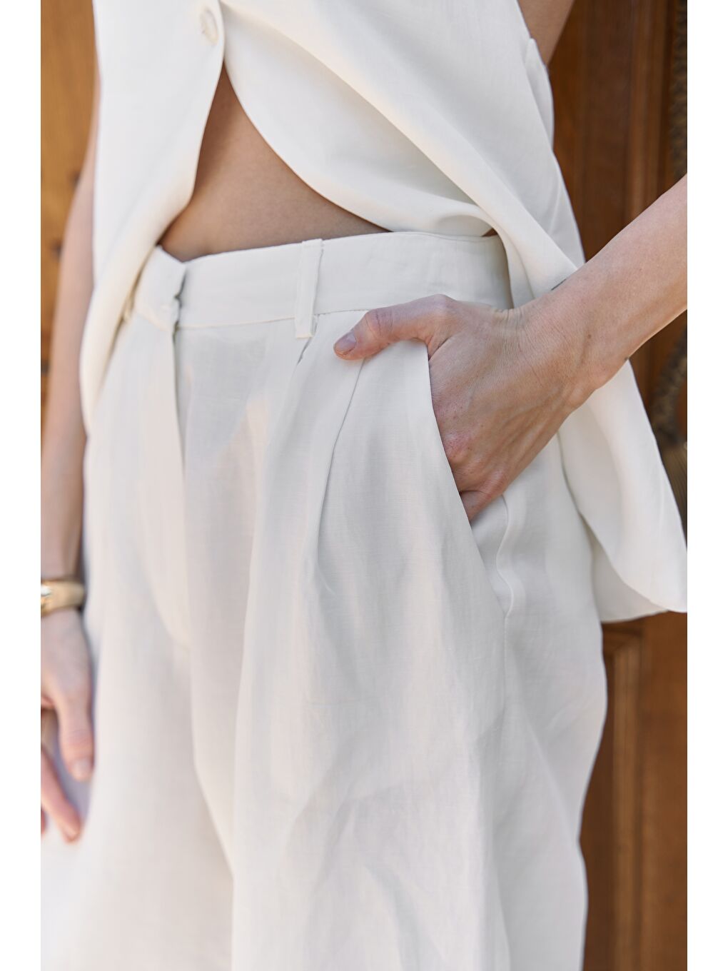 Prasetsah Bağlamalı Ekru Crop Pantolon Takım-7