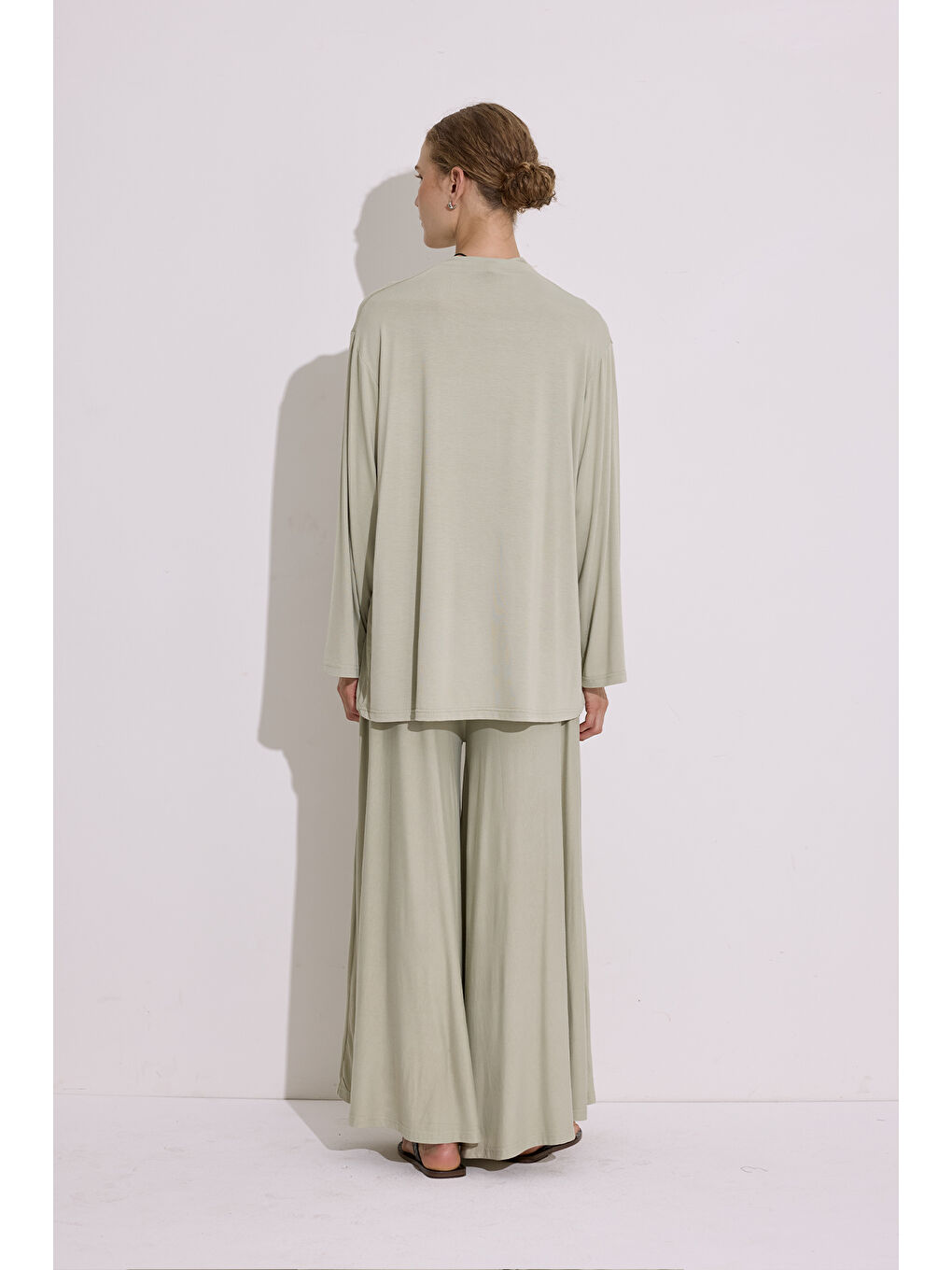 Dökümlü Uzun Kol Bluz Pastel Yeşil-3