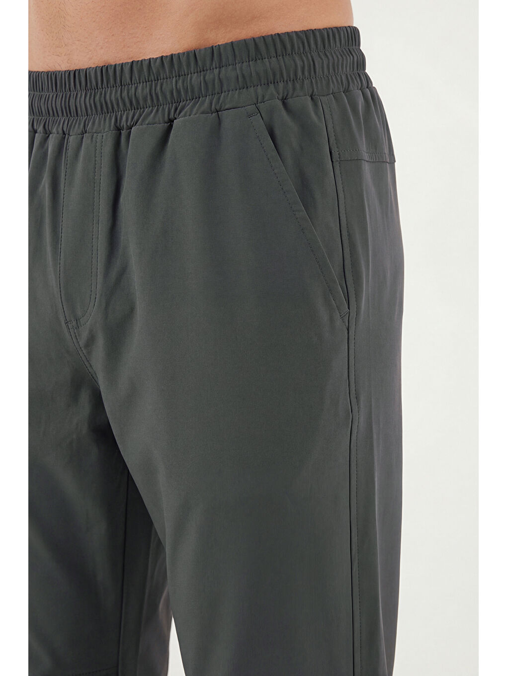 Gri Regular Fit Normal Bel Düz Paça Pantolon 693705-5