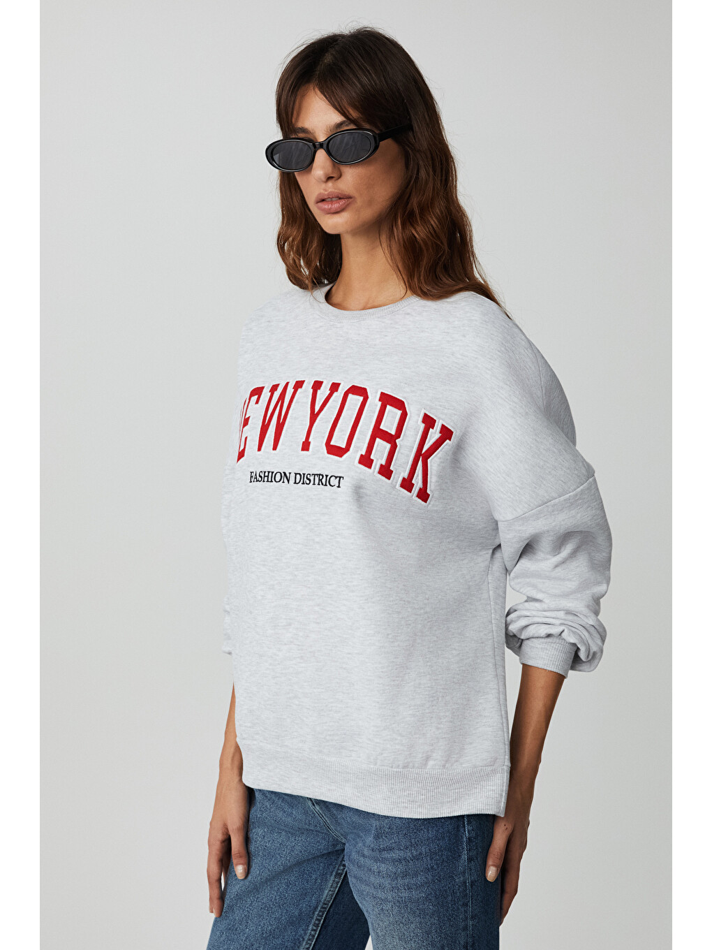 Jordın Kadın Uzun Kollu Yuvarlak Yaka Önü Aplike Nakışlı Düşük Omuz Oversize Gri Melanj Sweatshirt-2