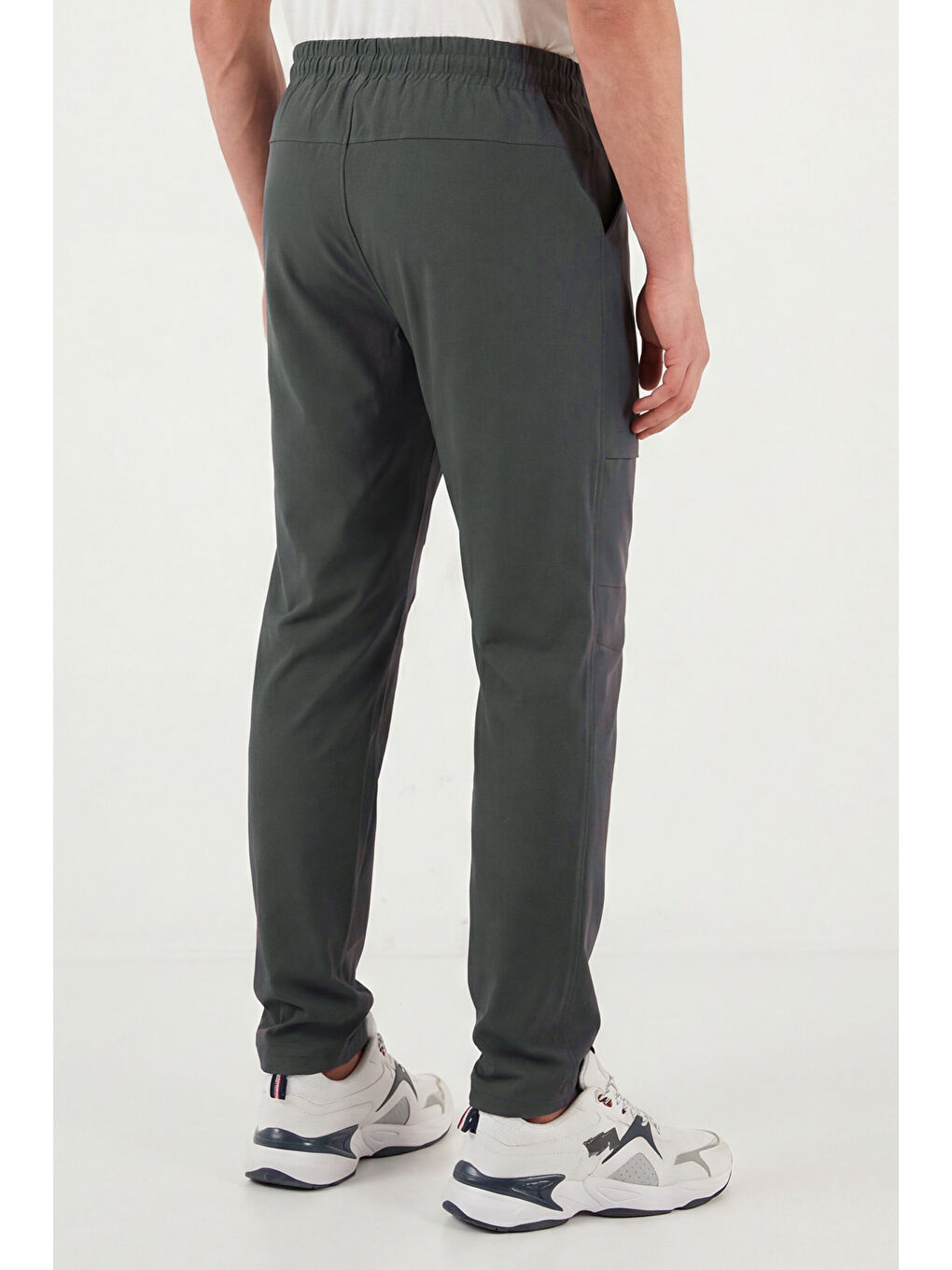 Gri Regular Fit Normal Bel Düz Paça Pantolon 693705-6
