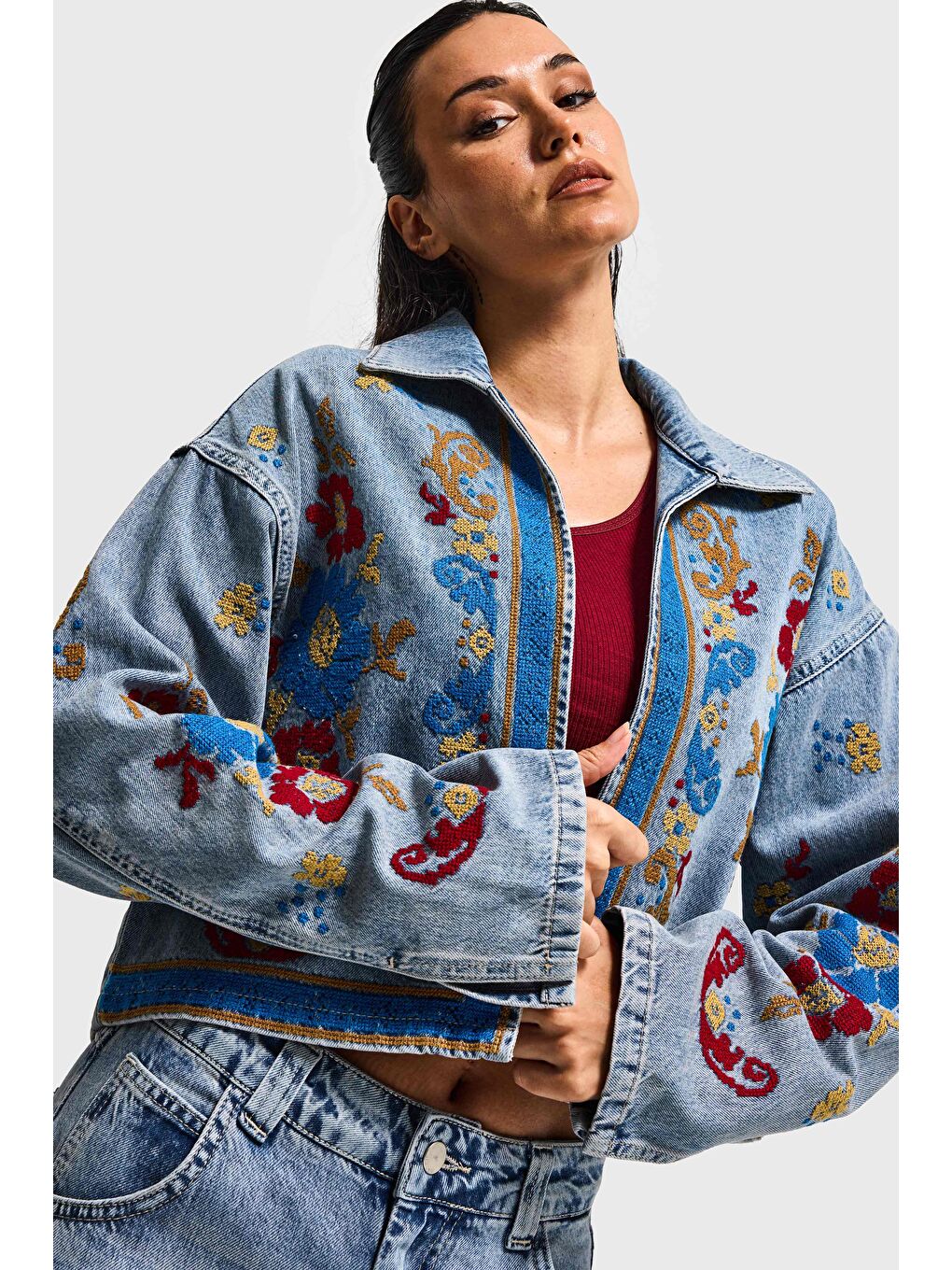 Mavi Kadın Jean Rengi 3s6-32 Bol Kesim Özel Nakış Desenli Tasarım Denm Ceket-1