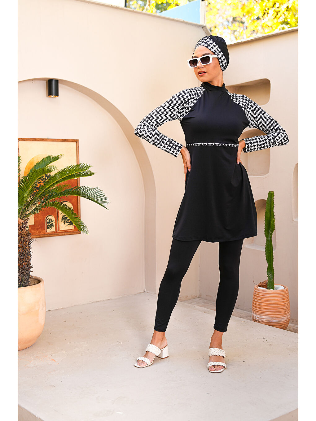 Siyah Kaz Ayağı Desenli Taytlı Kapalı Tesettür Mayo 3710-2