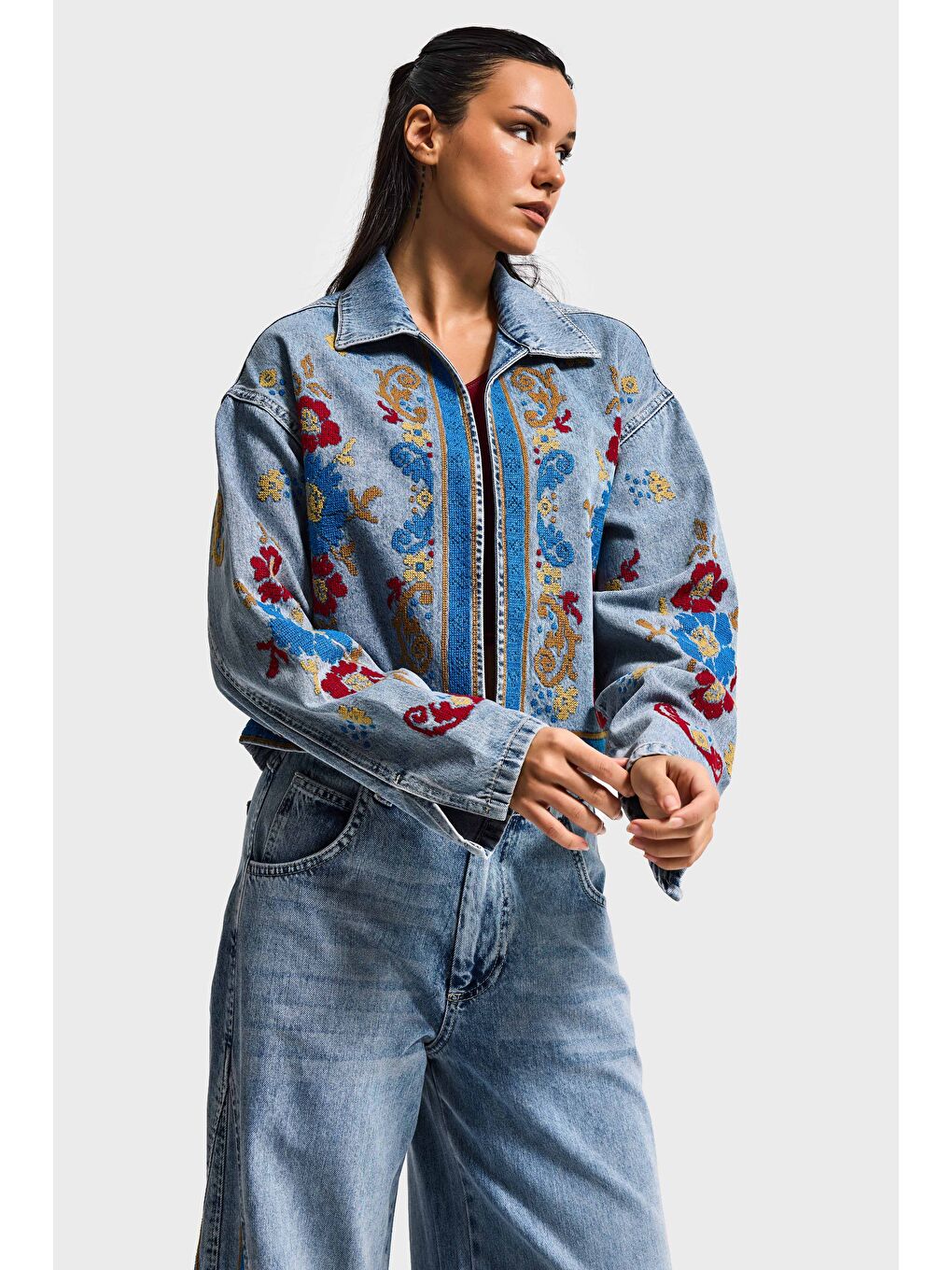 Mavi Kadın Jean Rengi 3s6-32 Bol Kesim Özel Nakış Desenli Tasarım Denm Ceket-4