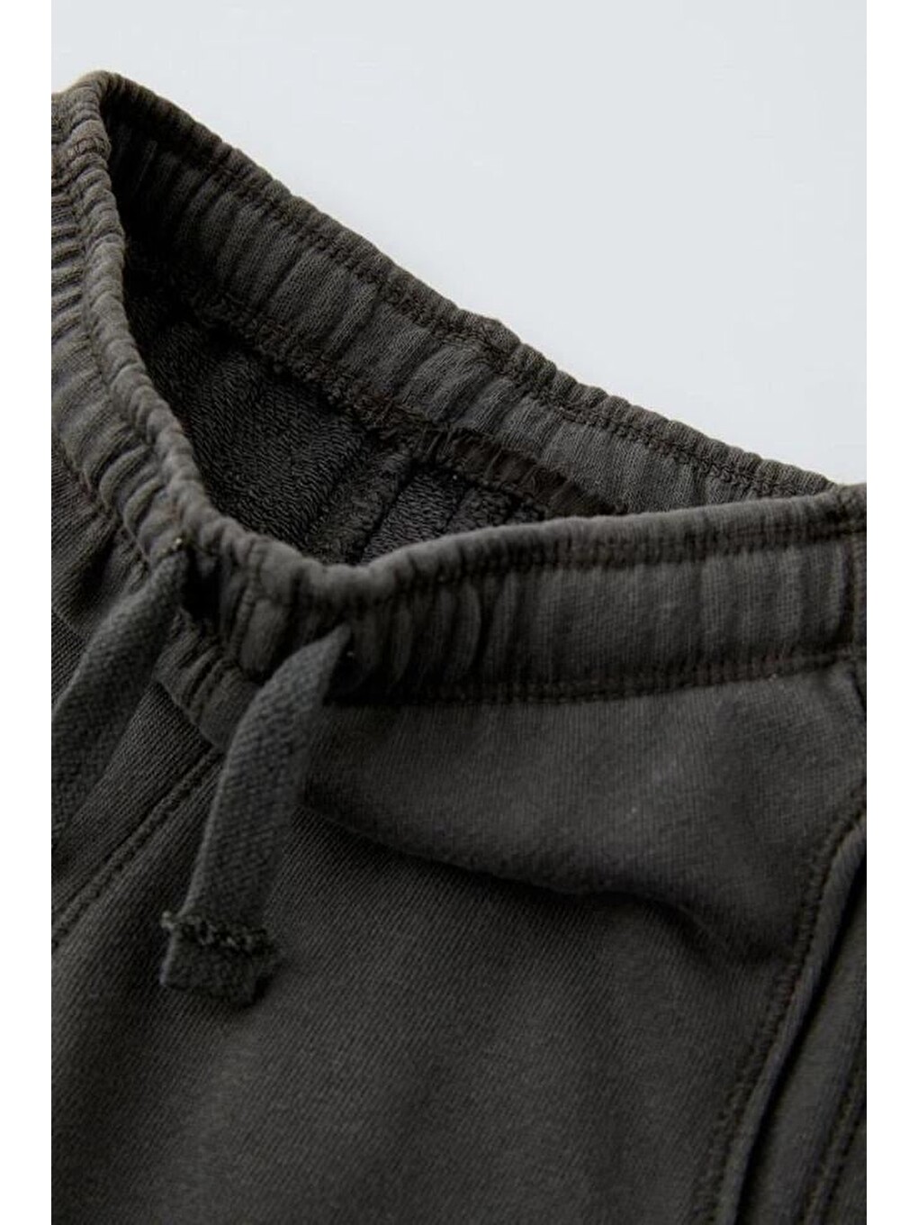 Antrasit Çocuk Paris Yazı Baskılı Sweatshirt Ve Eşofman Altı Takımı-1