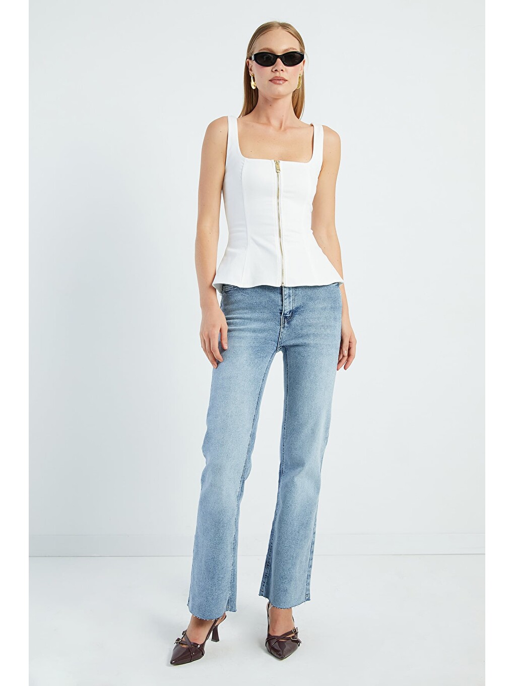 Mavi Kesik Paça Flare Jean