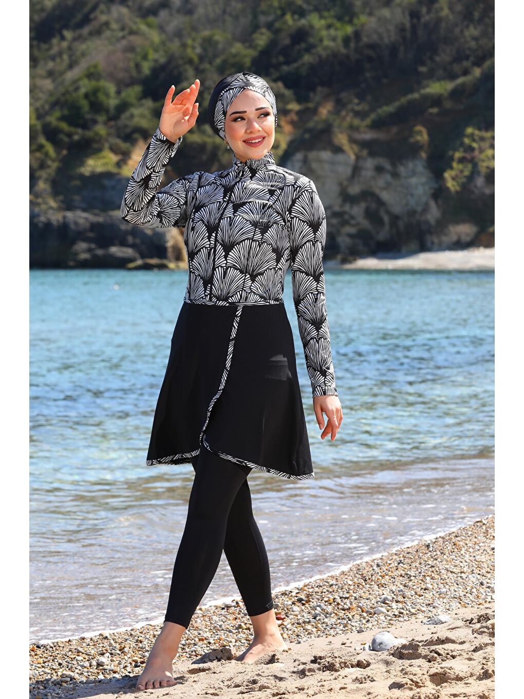 Siyah Pareo Model Tasarım Taytlı Kapalı Tesettür Mayo 33504-2