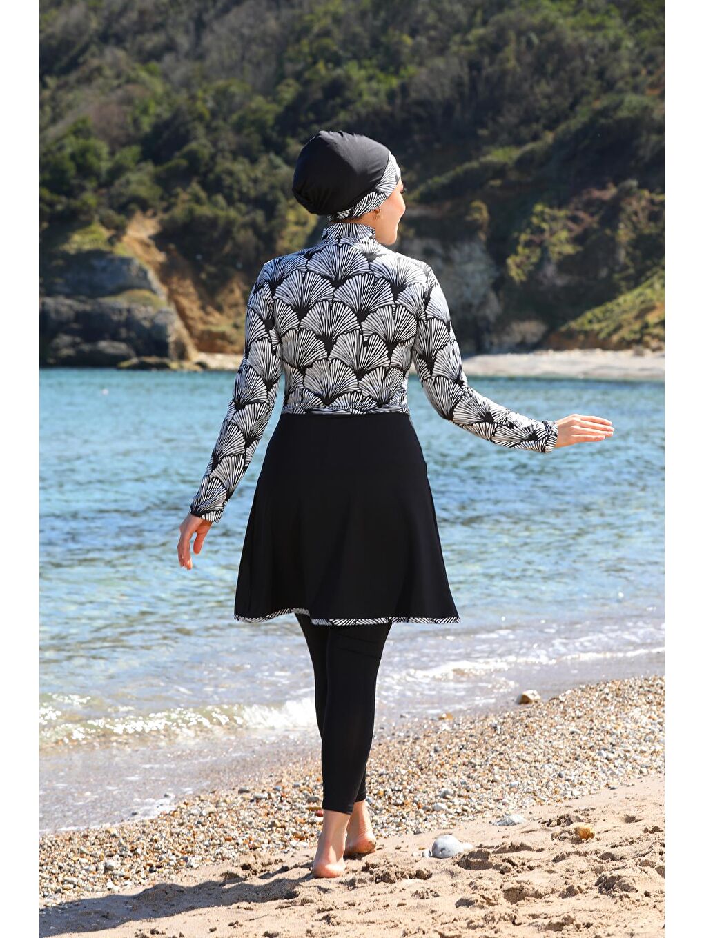 Siyah Pareo Model Tasarım Taytlı Kapalı Tesettür Mayo 33504-6