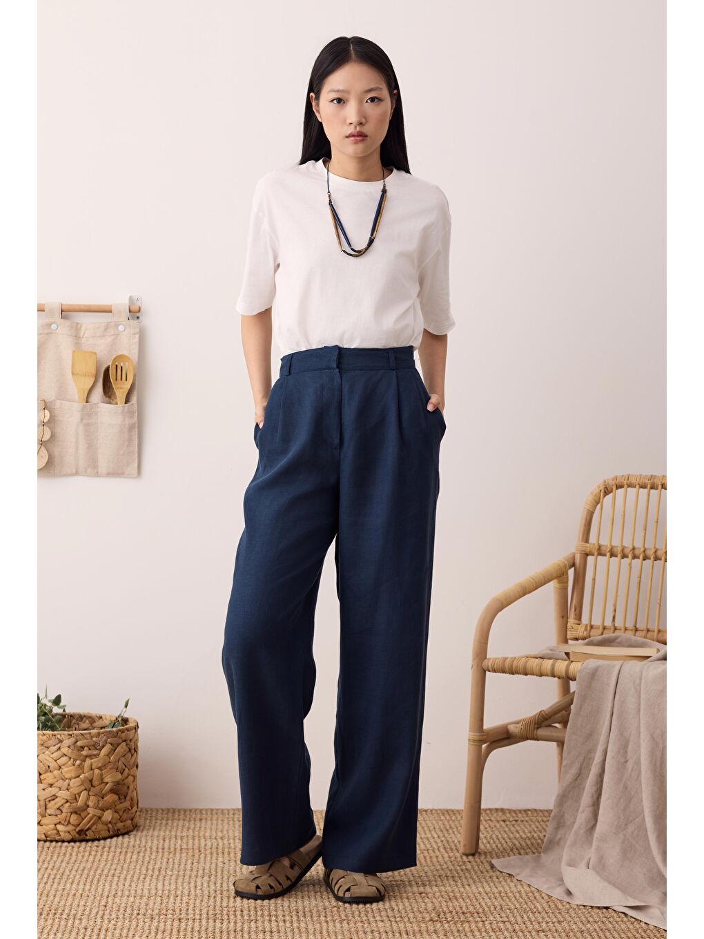 Lacivert Pileli Basic Keten Pantolon Gece Mavi-4