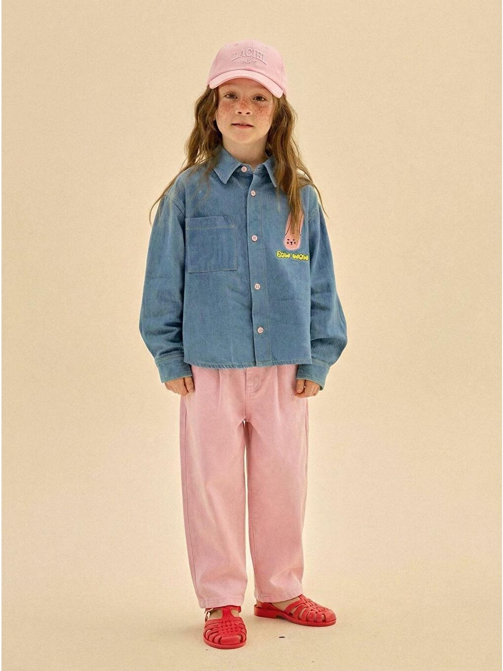 Beyaz Kız Çocuk Pamuklu Mavi Gömlek Pembe Pantolon Takım - Cepli Düğmeli Set