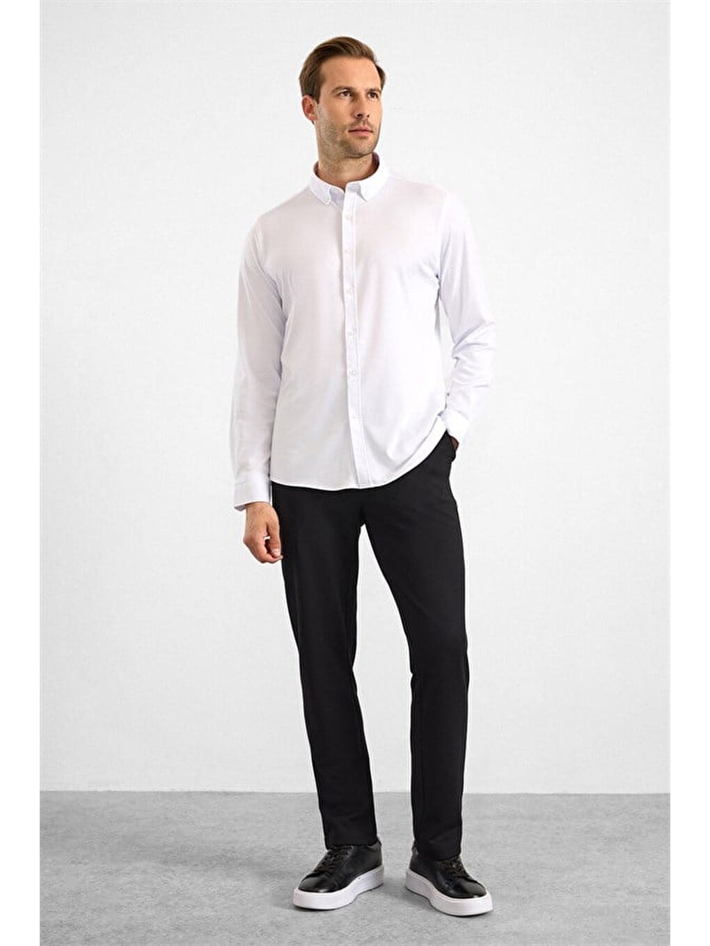 Beyaz Slim Düğmeli Yaka Manşetli Casual Gömlek-4
