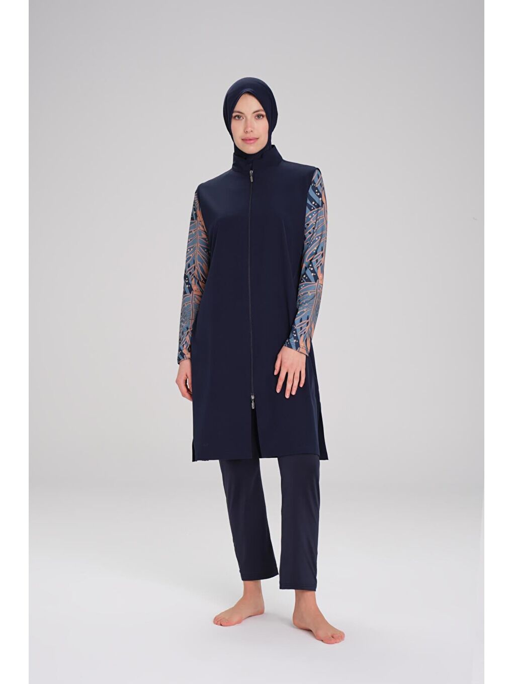 Nehar Kolu Desenli Lacivert Jileli 3 Parça Tam Tesettür Mayo Takımı 2267
