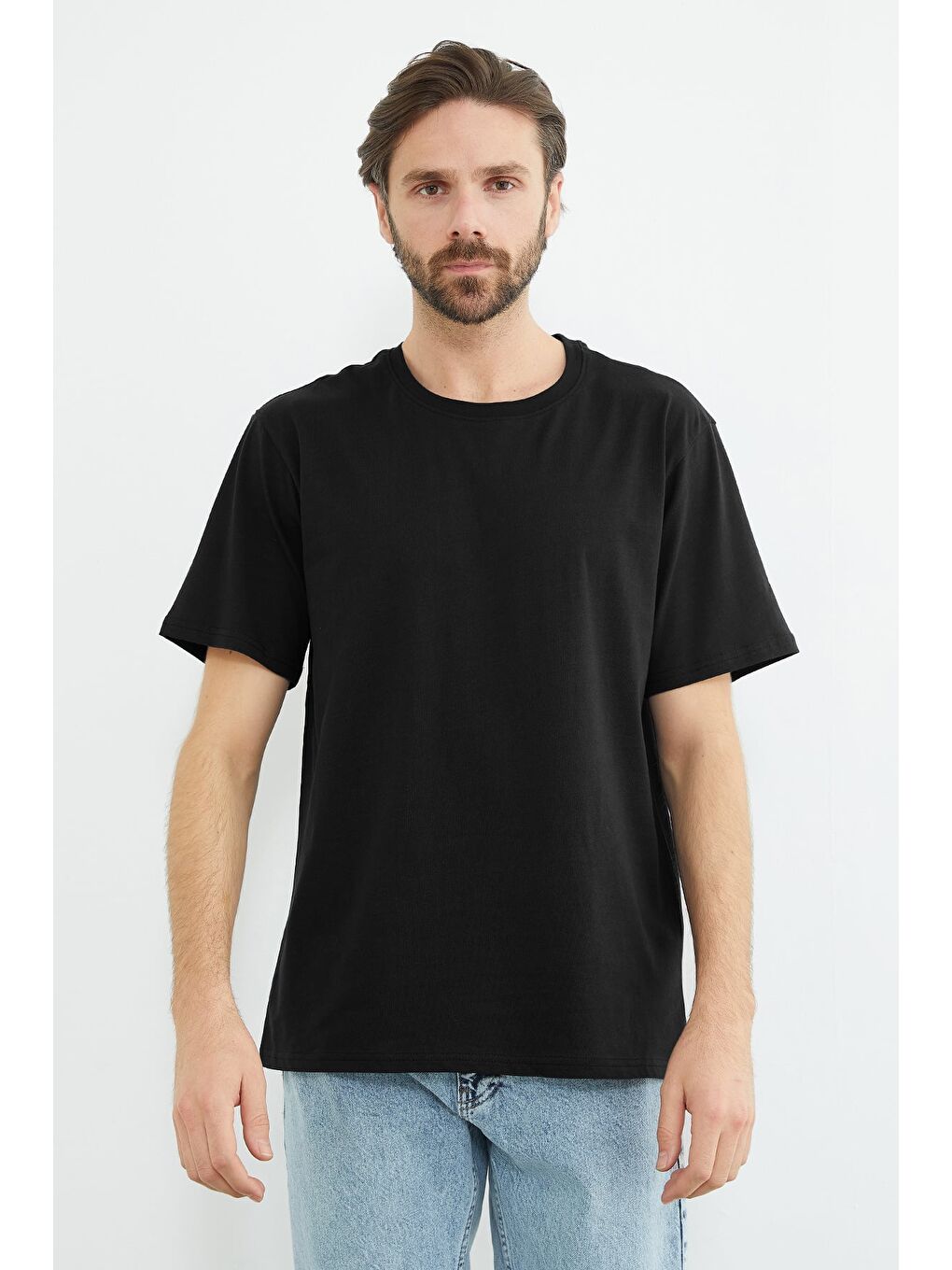 Siyah Basic Bisiklet Yaka Tişört