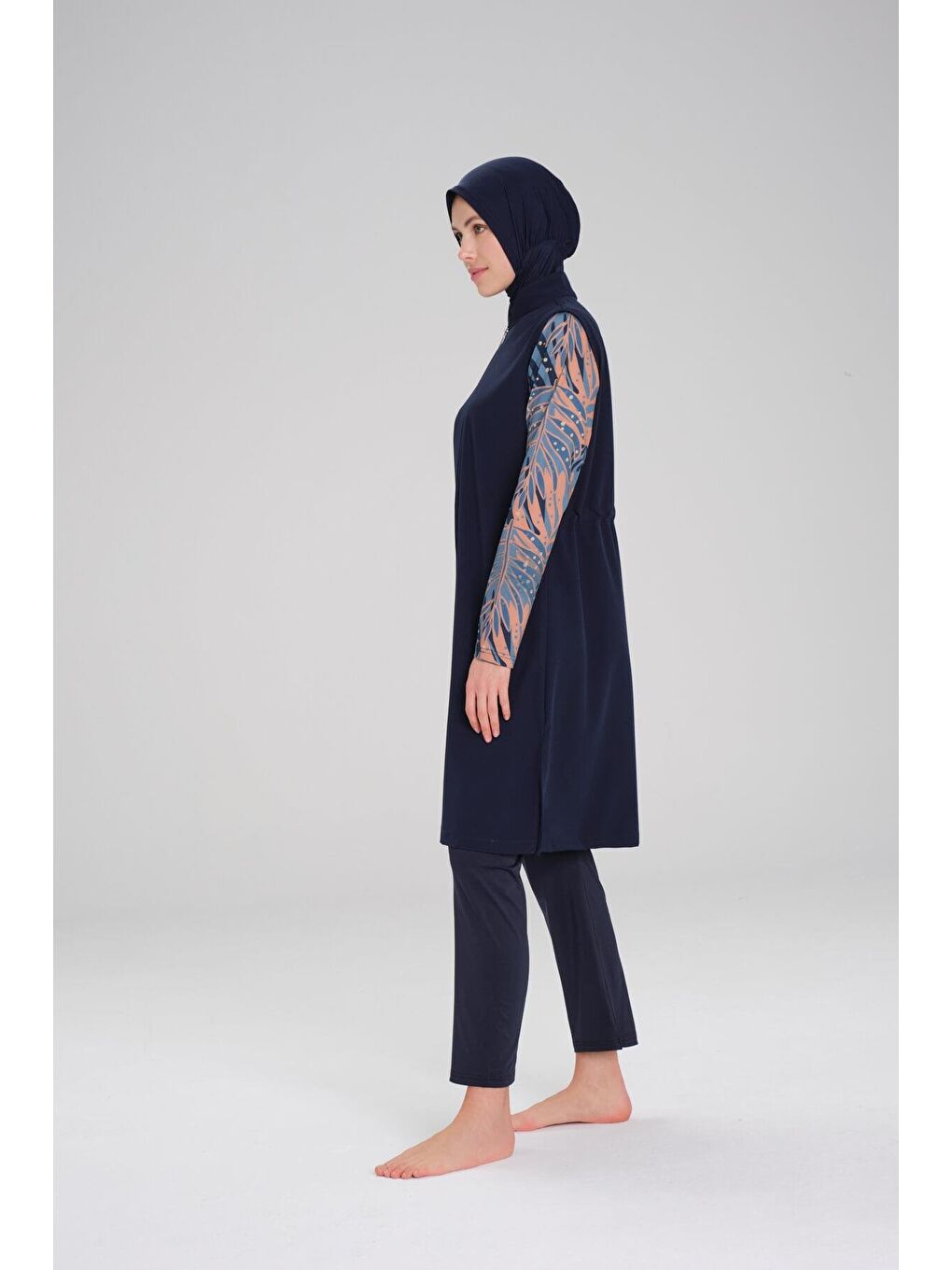 Nehar Kolu Desenli Lacivert Jileli 3 Parça Tam Tesettür Mayo Takımı 2267-2