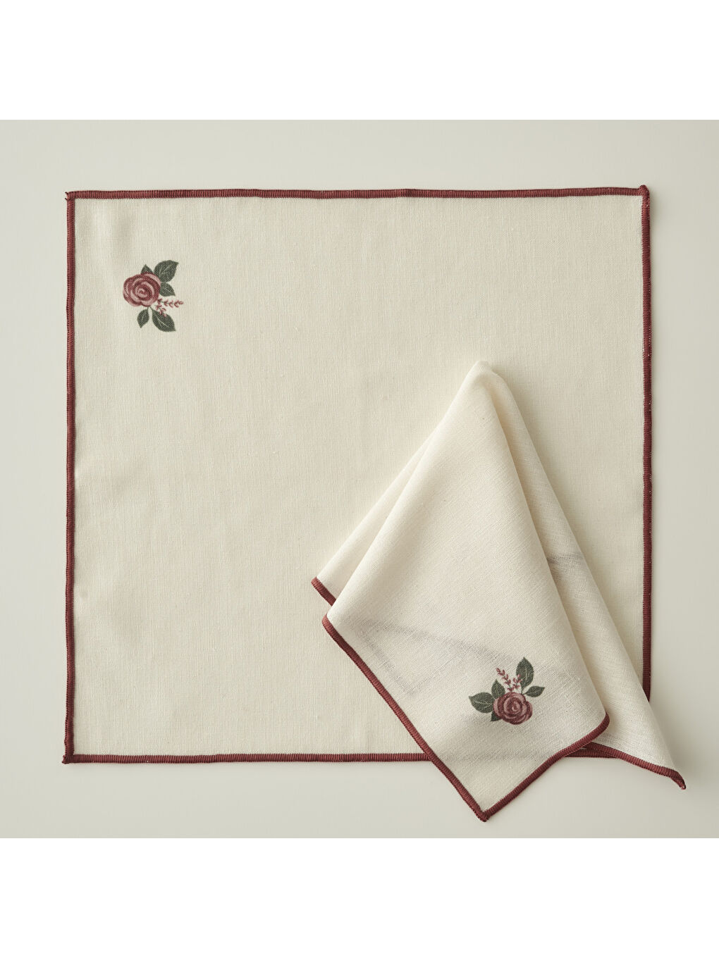 Ekru Rose Baskılı Peçete Krem (40x40 cm)