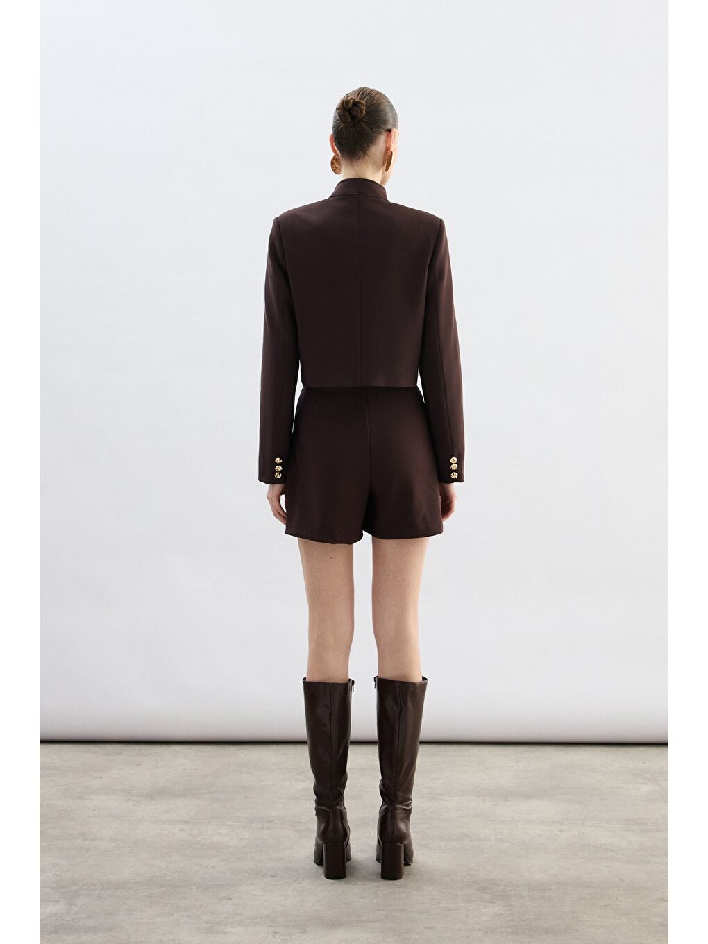 Kahverengi Düğmeli Kısa Ceket - Kahve-5