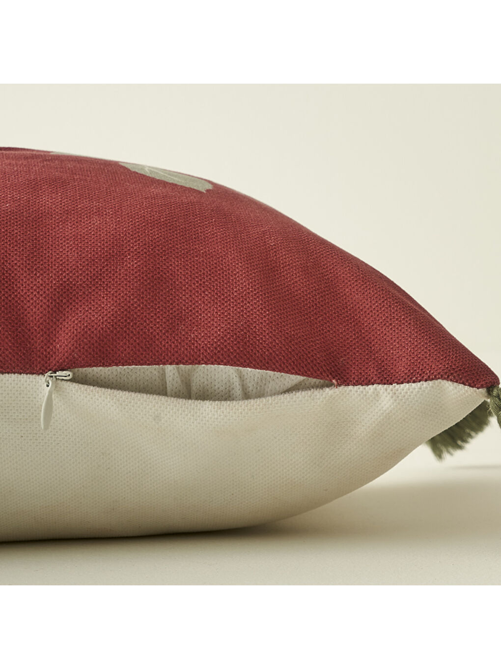 Rose Nakışlı Kırlent Kılıfı Mürdüm (35x50 cm)-5