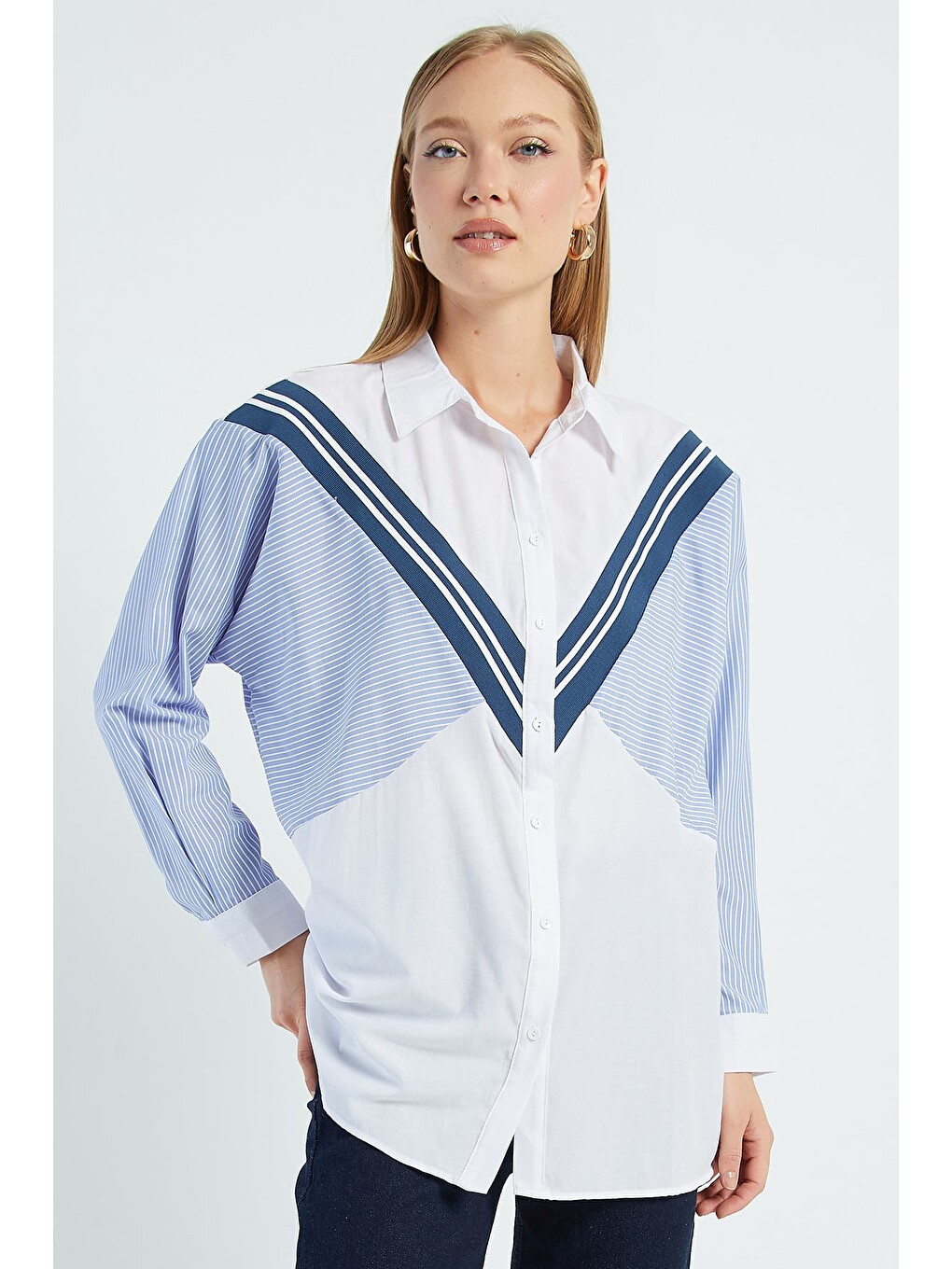 Mavi Çizgili Garnili Oversize Gömlek-4