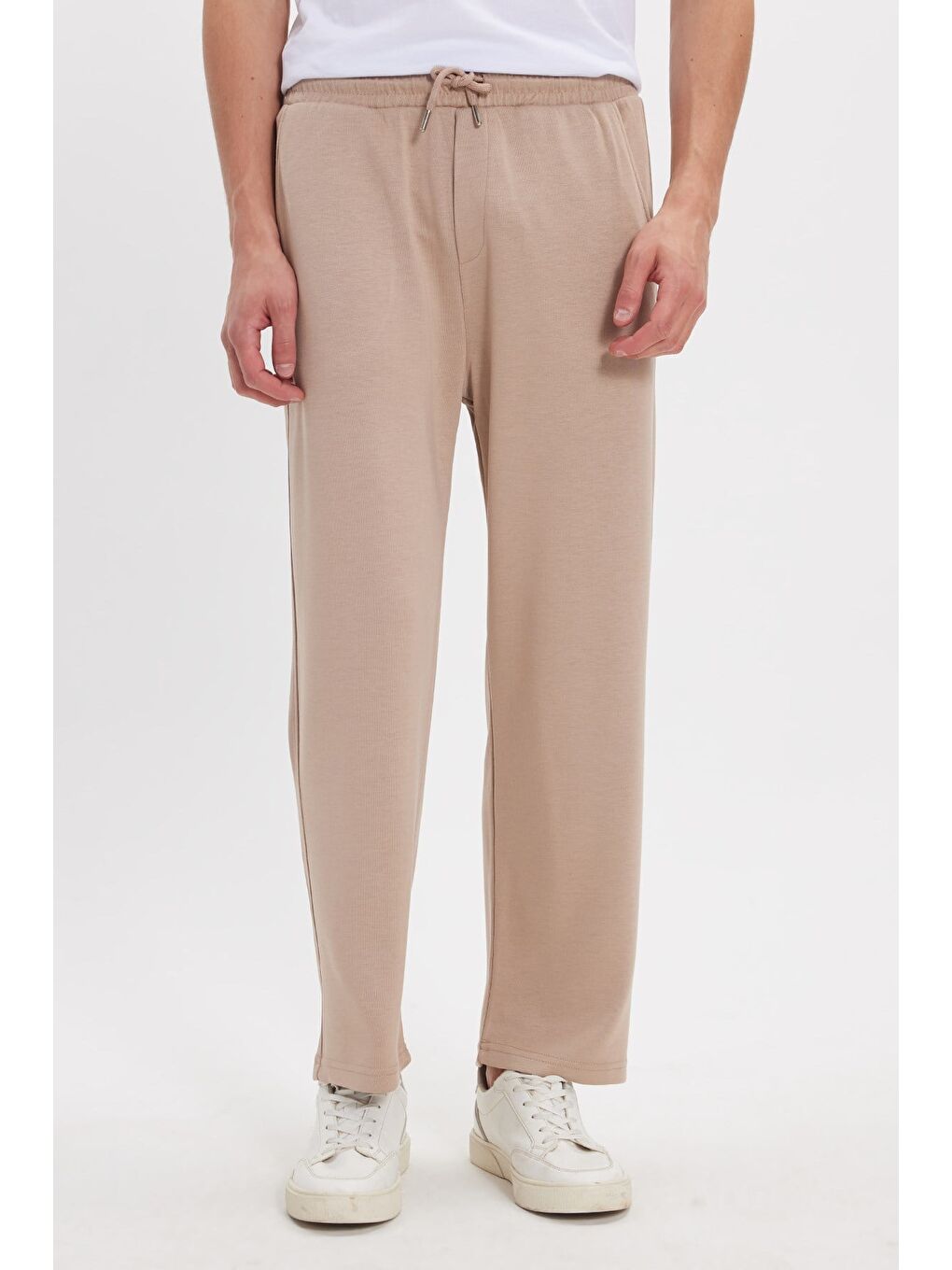 Kahverengi Erkek Koyu Vizon Baggy Fit Rahat Kesim Modal Kumaş Soft Doku Beli Bağcıklı Yan Cepli Eşofman Altı-1