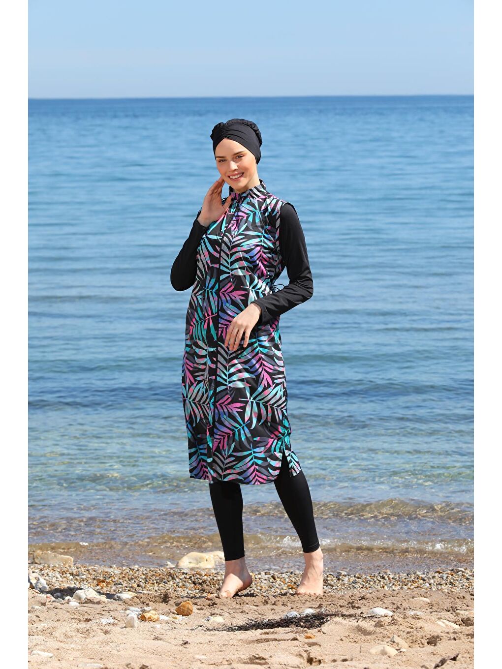 Siyah Dijital Baskılı Uzun Jile Model Kapalı Tesettür Mayo 3470