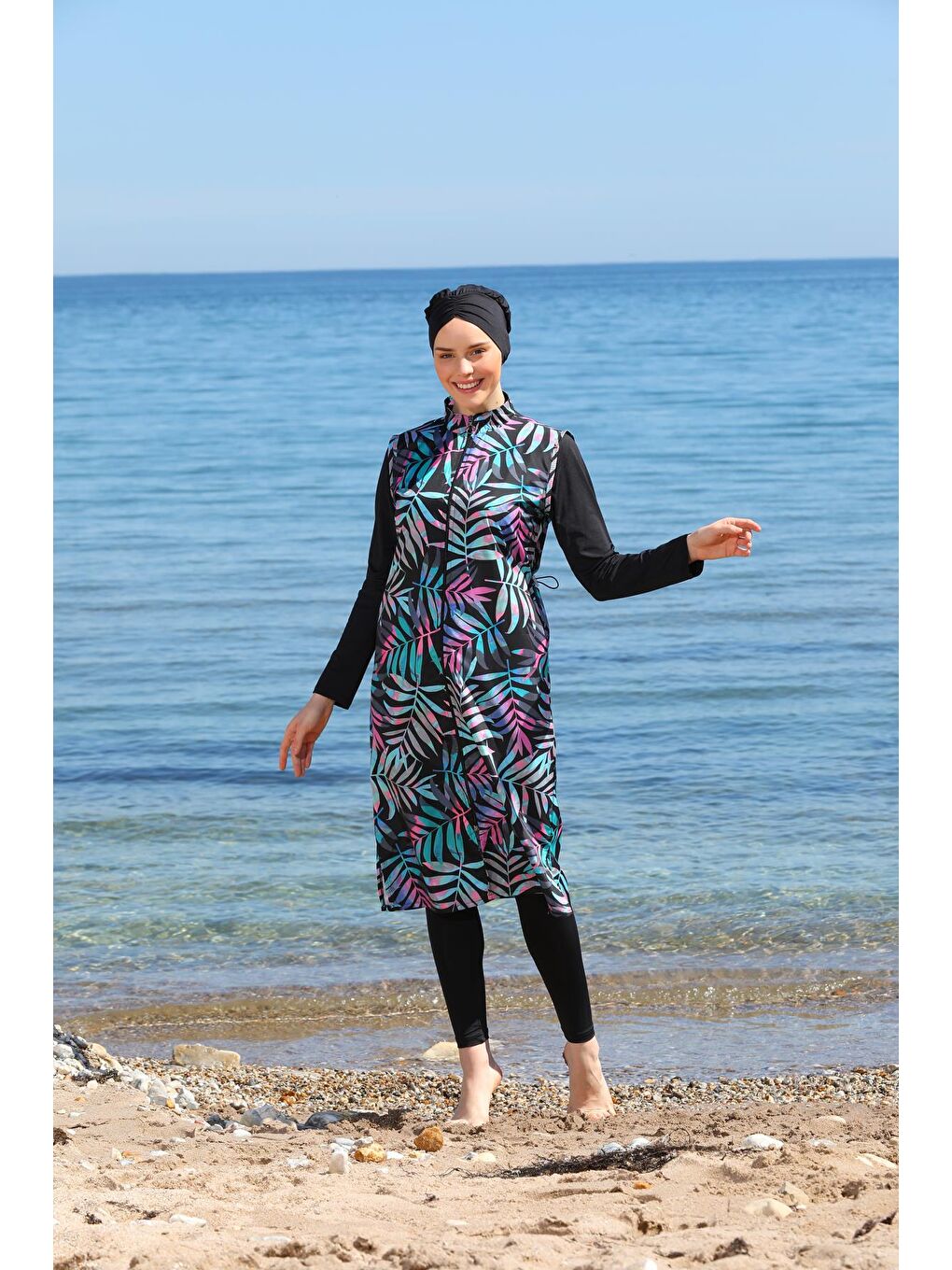 Siyah Dijital Baskılı Uzun Jile Model Kapalı Tesettür Mayo 3470-1