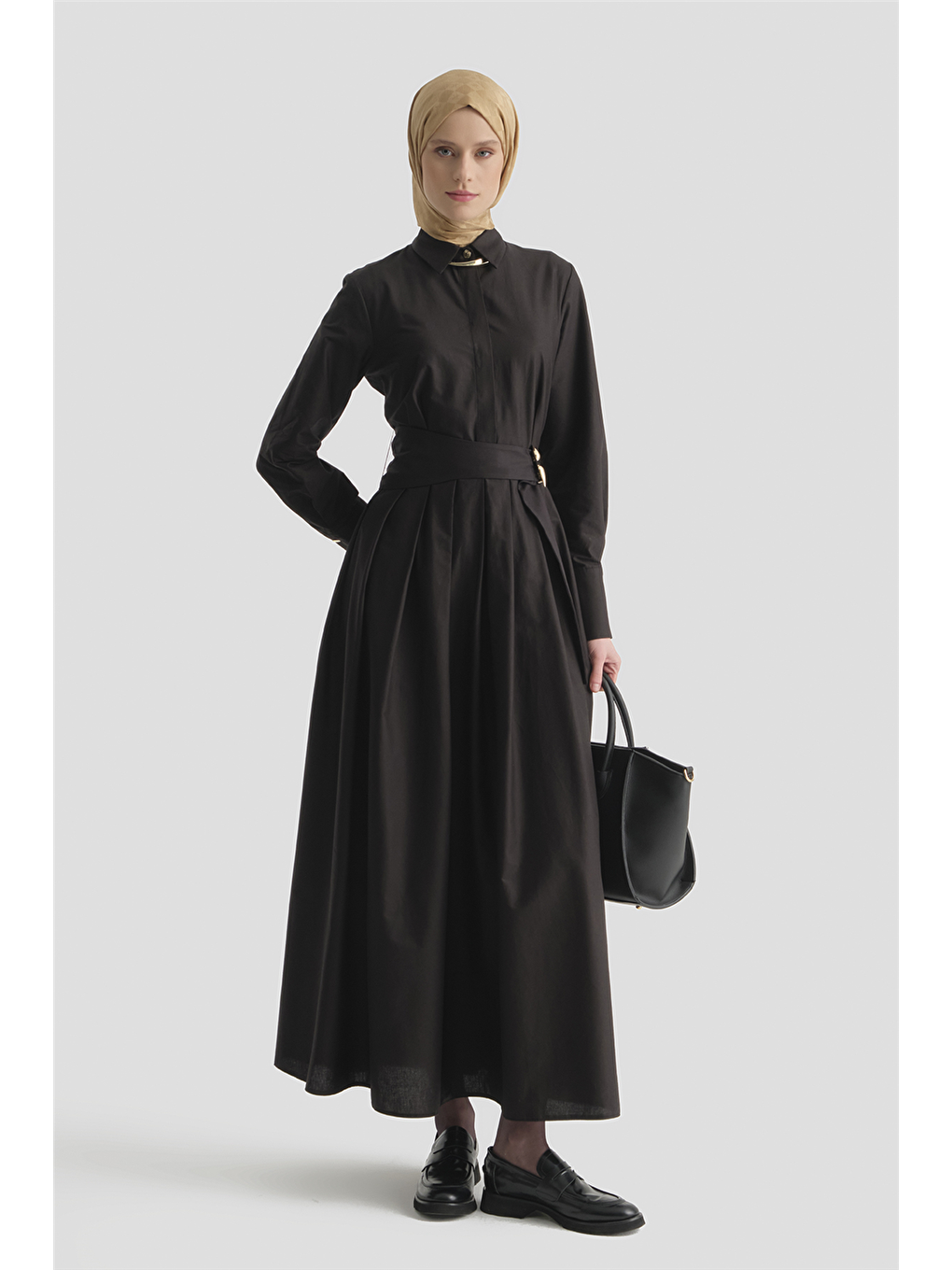 Kemer Detaylı Pamuk Elbise Siyah-2