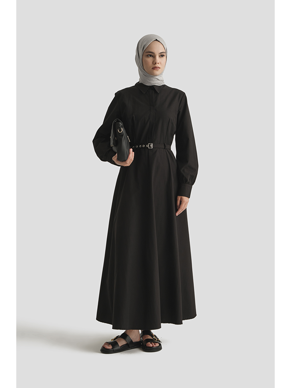 Kemer Detaylı Pamuk Elbise Siyah