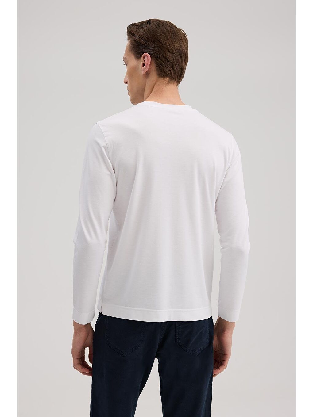 Beyaz Slim Fit Bisiklet Yaka Rayon Uzun Kollu Basic T-Shirt-3