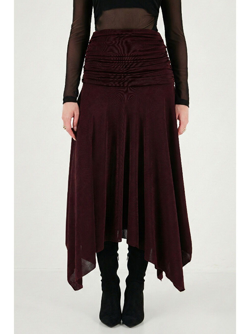 Mürdüm Asimetrik Kesim Drape Detaylı Yırtmaçlı Midi Boy Etek 6833366-3