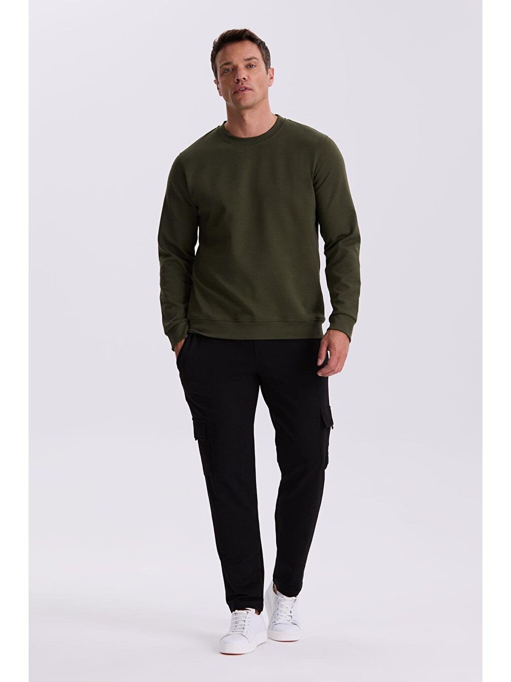 Haki Slim Fit Bisiklet Yaka Basic Pamuklu Elastanlı Sweatshirt-1
