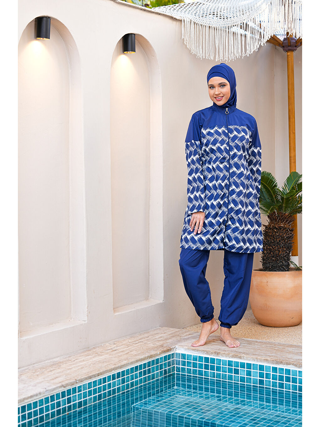 Lacivert Paraşüt Kumaş Boydan Fermuarlı Tam Kapalı Tesettür Mayo 3830-1