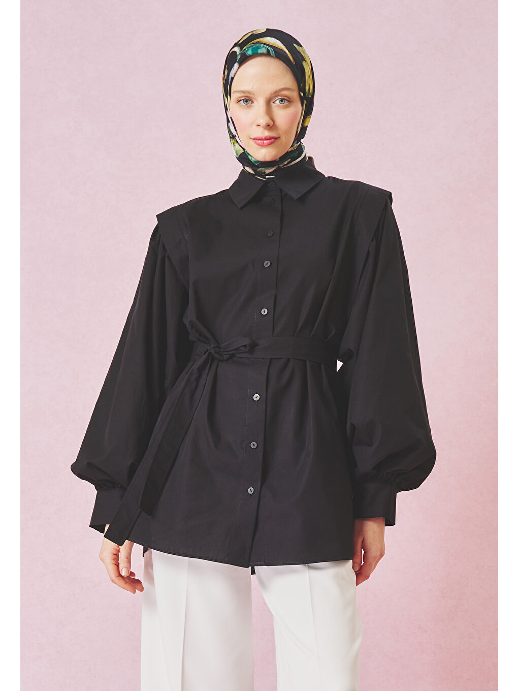 Siyah LOVE IN BLOOM DESEN FLOŞ VİSKON EŞARP DEEP BLACK-4