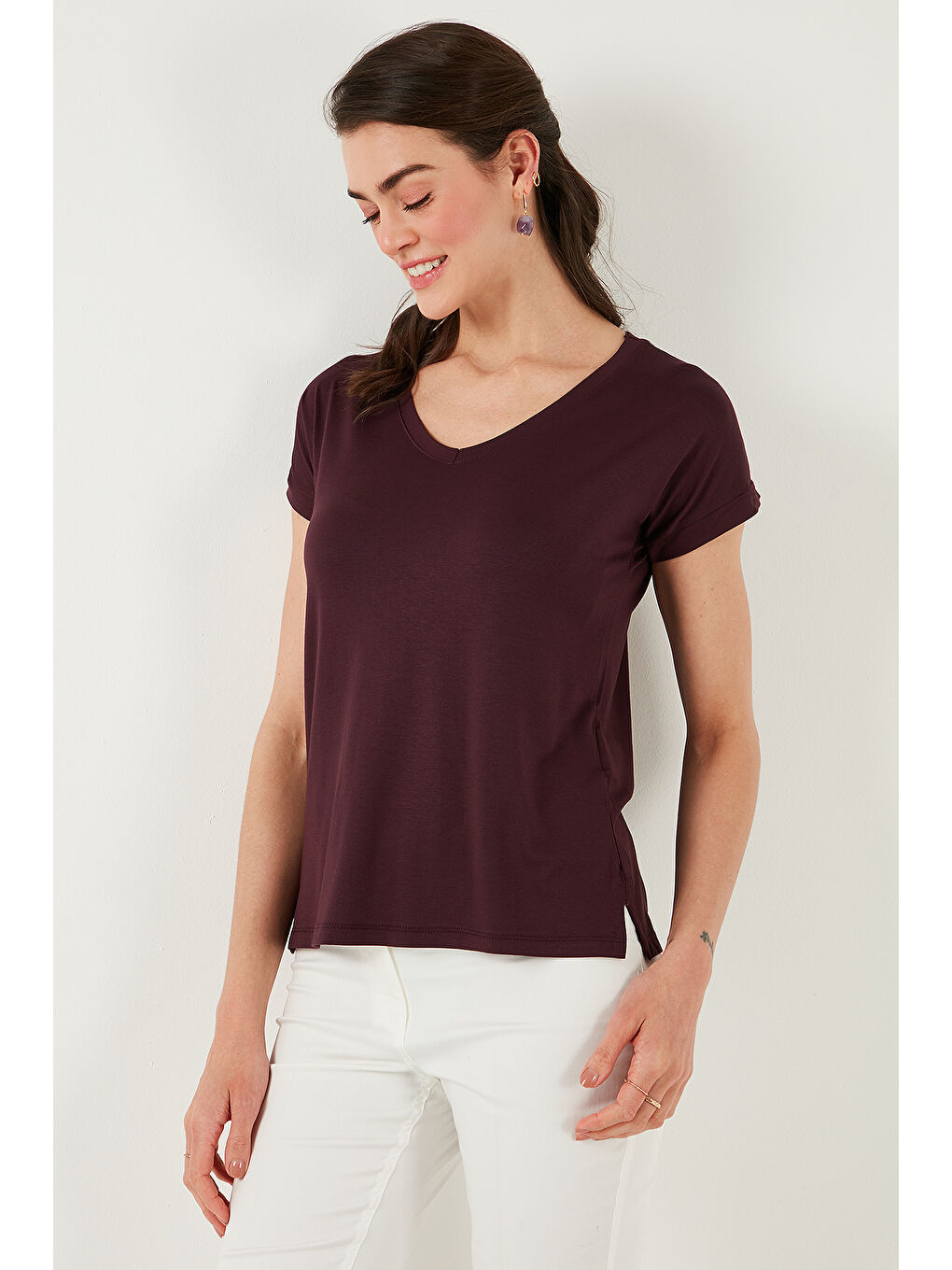 Kırmızı V Yaka Rahat Kesim Kadın Bluz 5862000-4