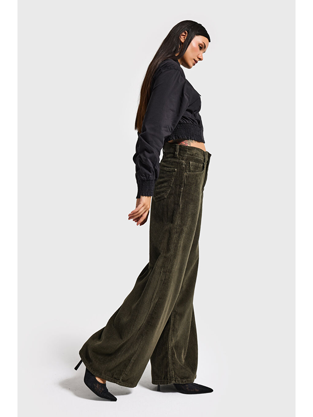 Kadın Haki Renk Hera 26w5-15 Palazzo Fit Kalın Fitilli Velvet Kadife Kumaş Pantolon-1